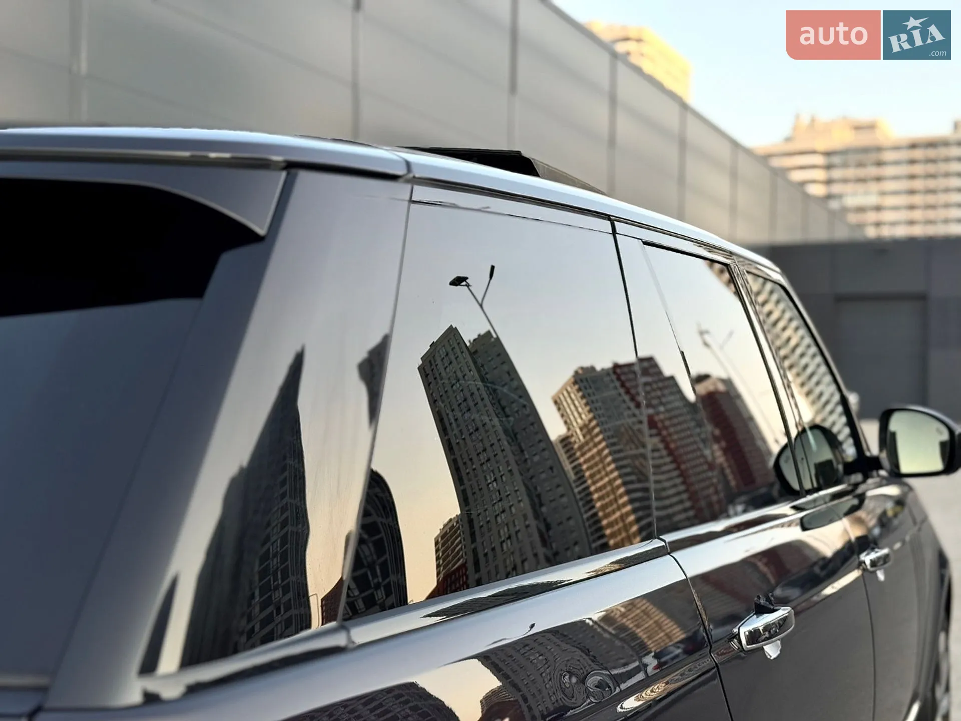 2013 Land Rover Range Rover - мініатюра 18
