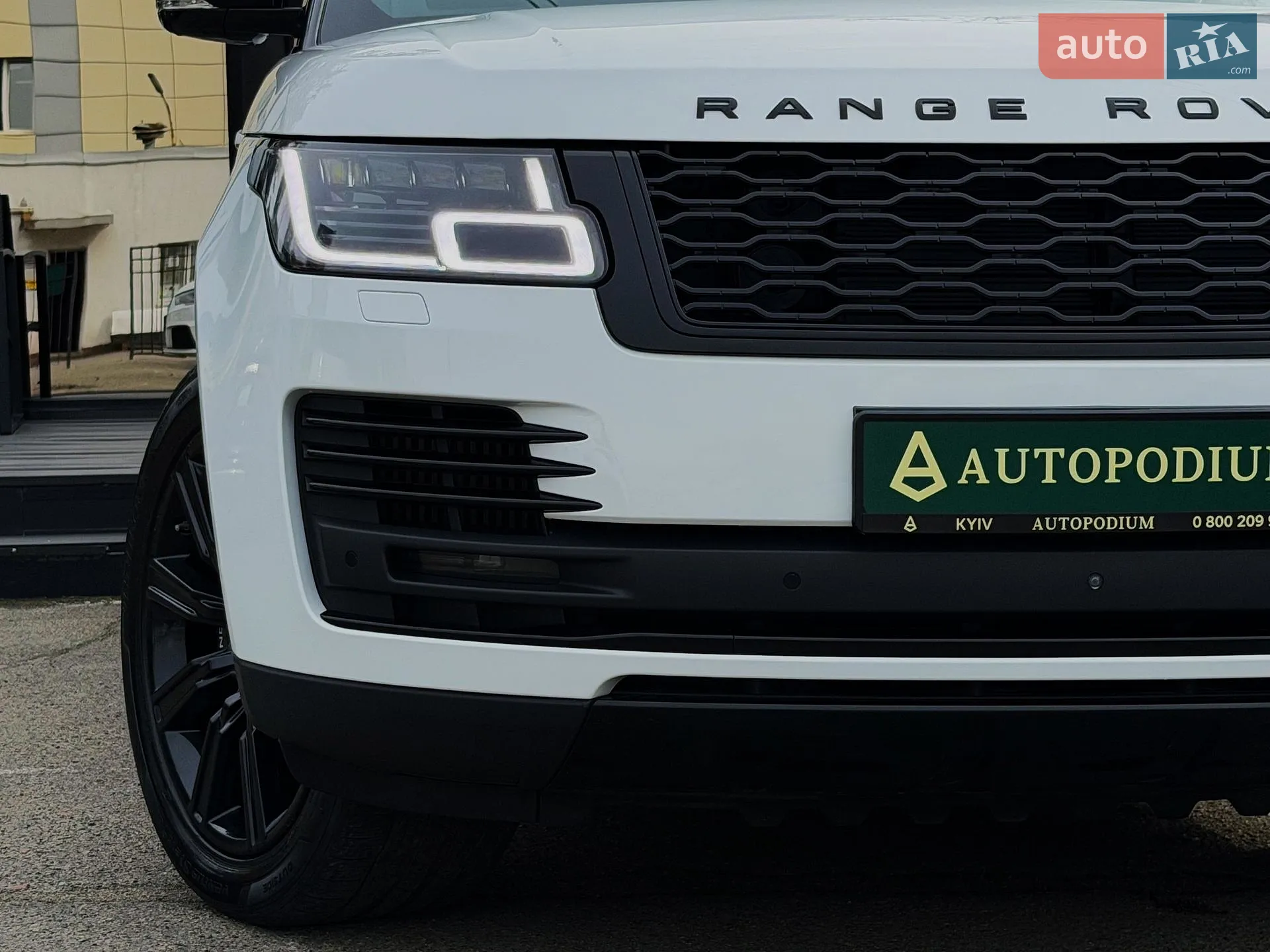 2018 Land Rover Range Rover - мініатюра 16
