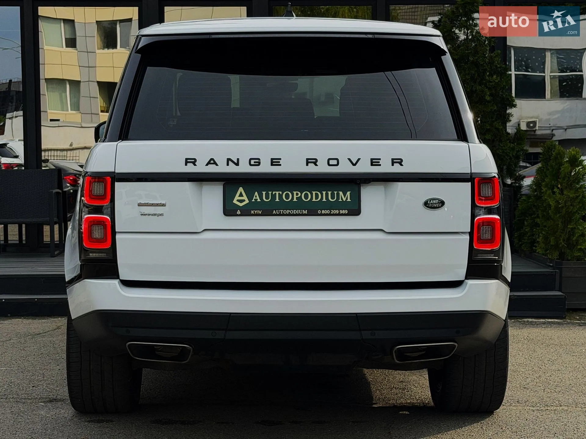 2018 Land Rover Range Rover - мініатюра 22