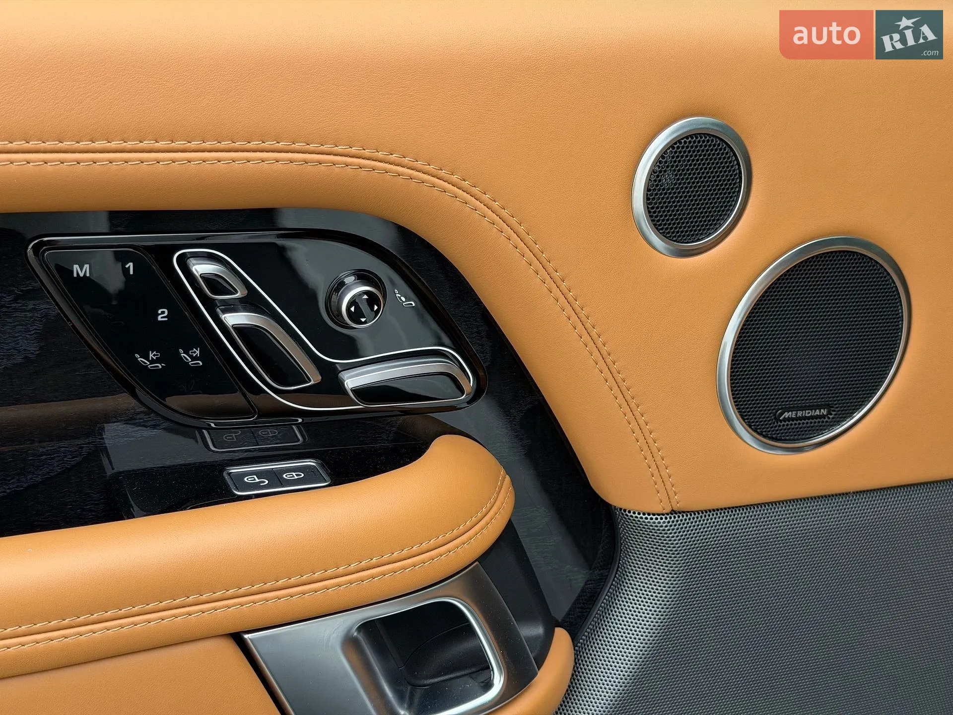 2018 Land Rover Range Rover - мініатюра 35