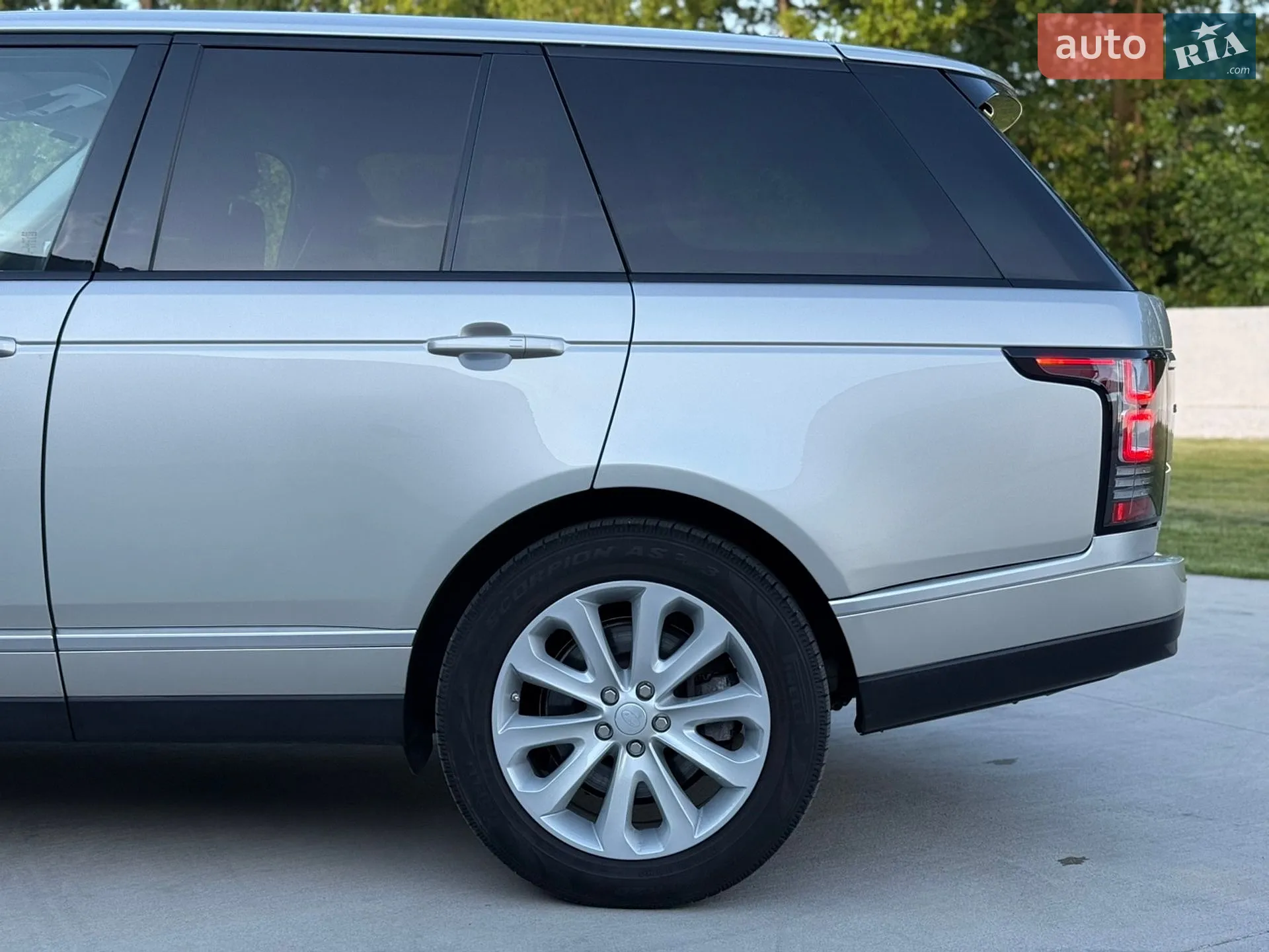 2013 Land Rover Range Rover - мініатюра 24