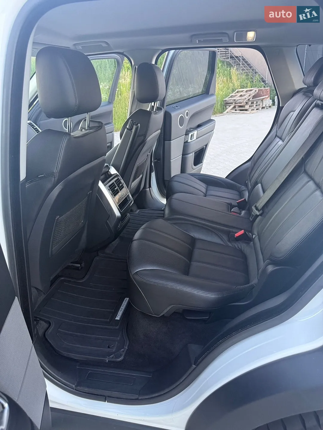 2015 Land Rover Range Rover - мініатюра 21