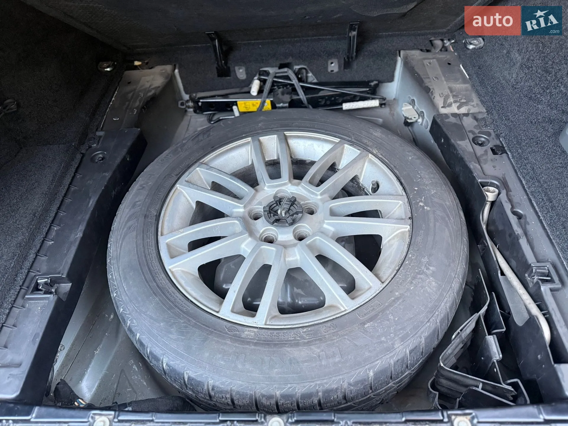 2010 Land Rover Range Rover - мініатюра 30