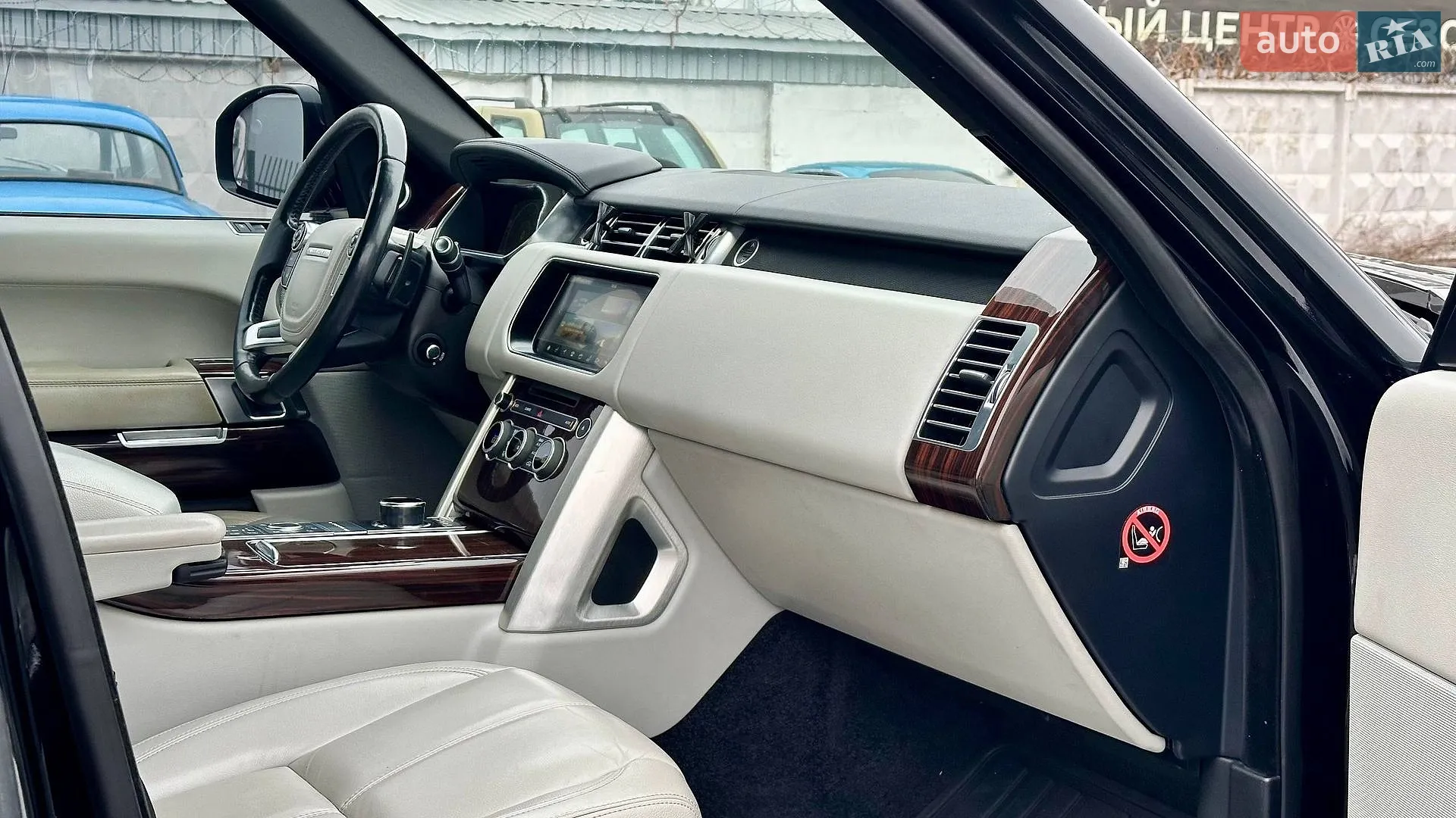 2017 Land Rover Range Rover - мініатюра 36