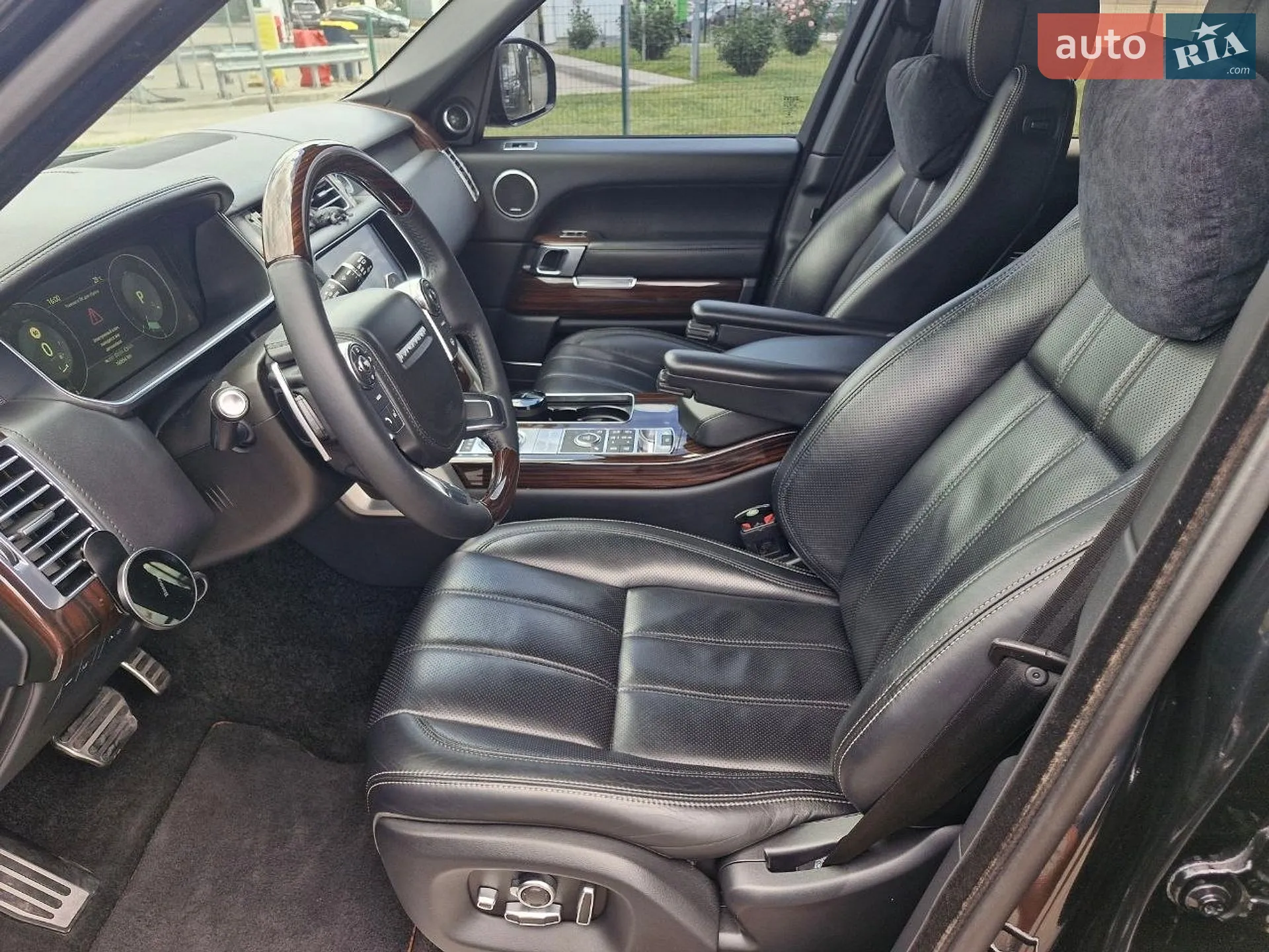2017 Land Rover Range Rover - мініатюра 16