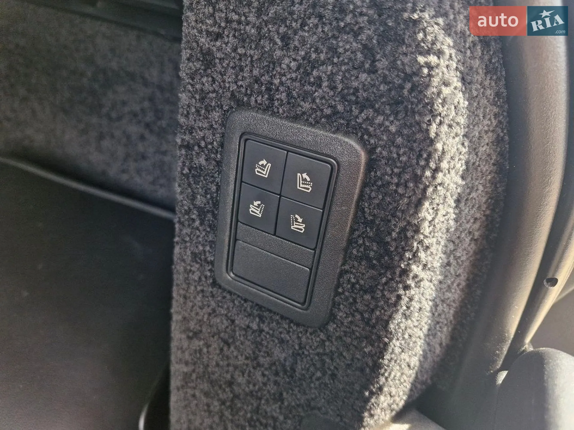 2017 Land Rover Range Rover - мініатюра 43