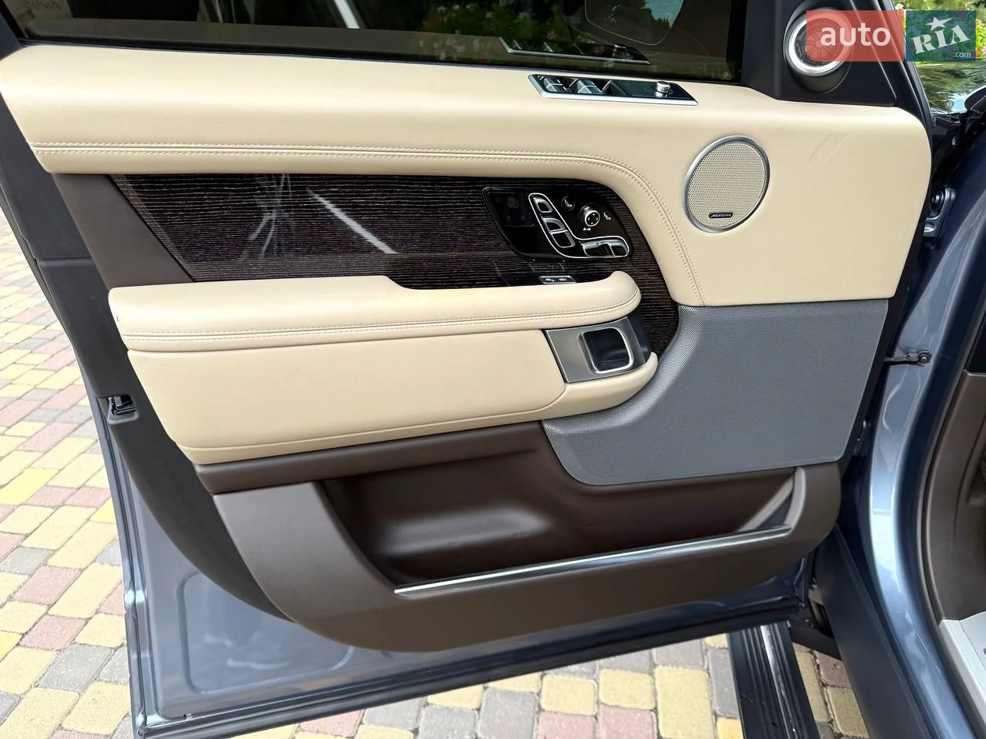 2019 Land Rover Range Rover - мініатюра 21