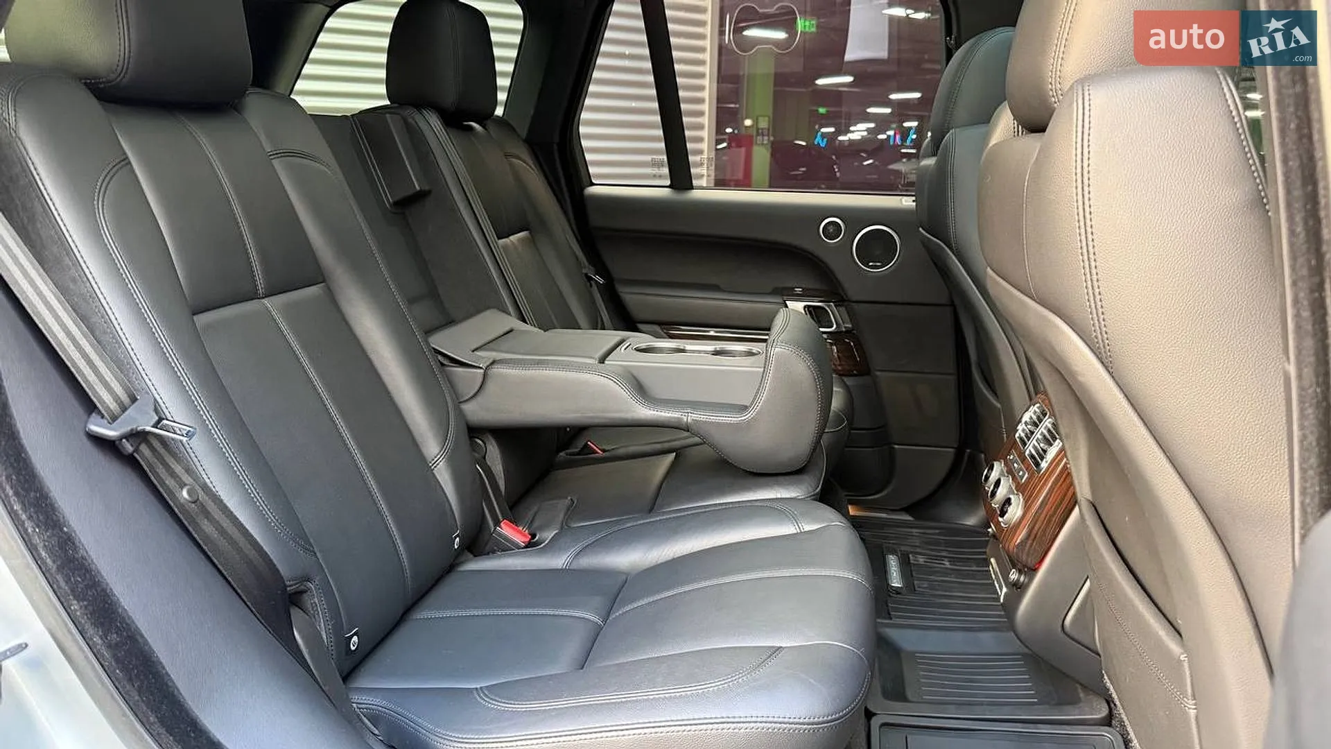 2016 Land Rover Range Rover - мініатюра 15