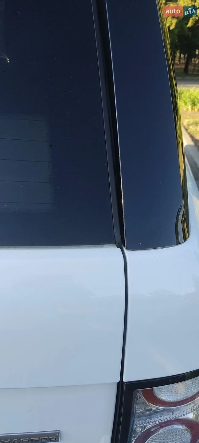 2011 Land Rover Range Rover - мініатюра 17