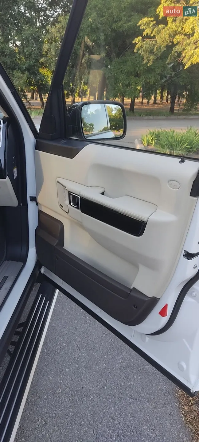 2011 Land Rover Range Rover - мініатюра 27