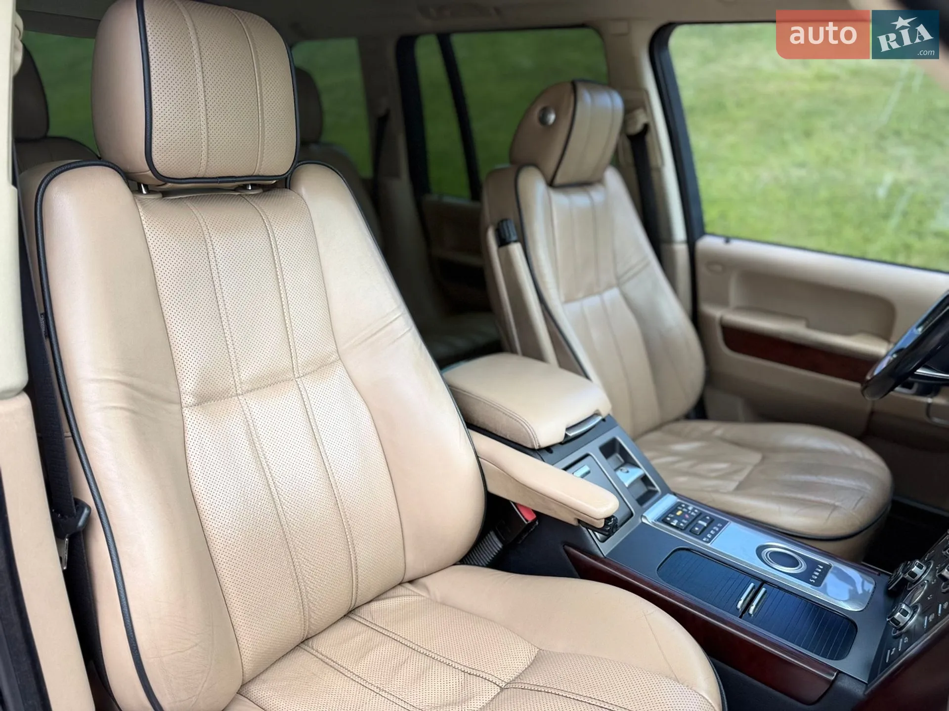 2011 Land Rover Range Rover - мініатюра 42