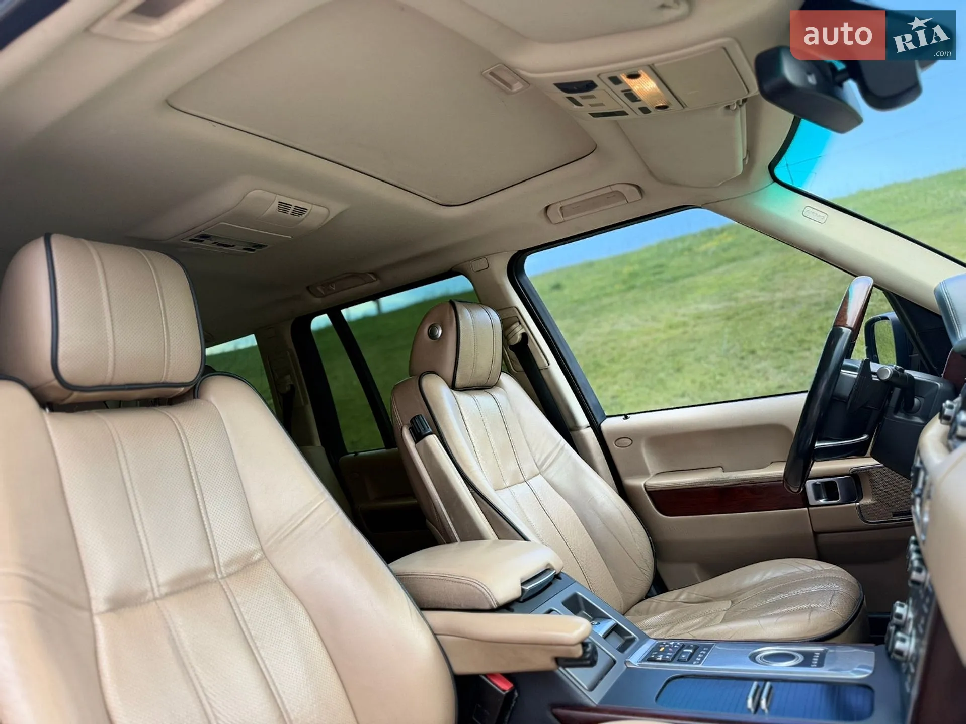 2011 Land Rover Range Rover - мініатюра 43