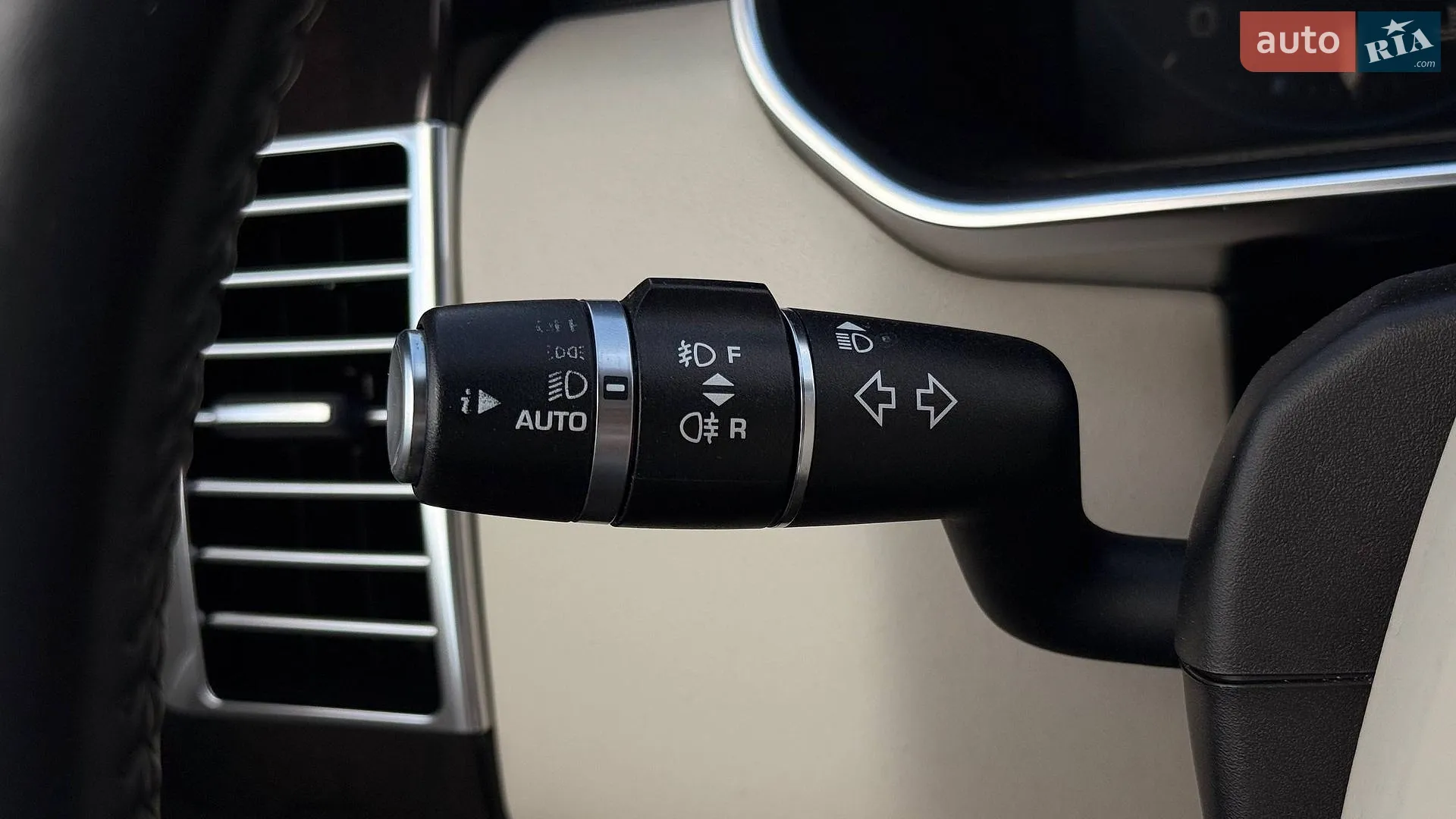 2013 Land Rover Range Rover - мініатюра 31