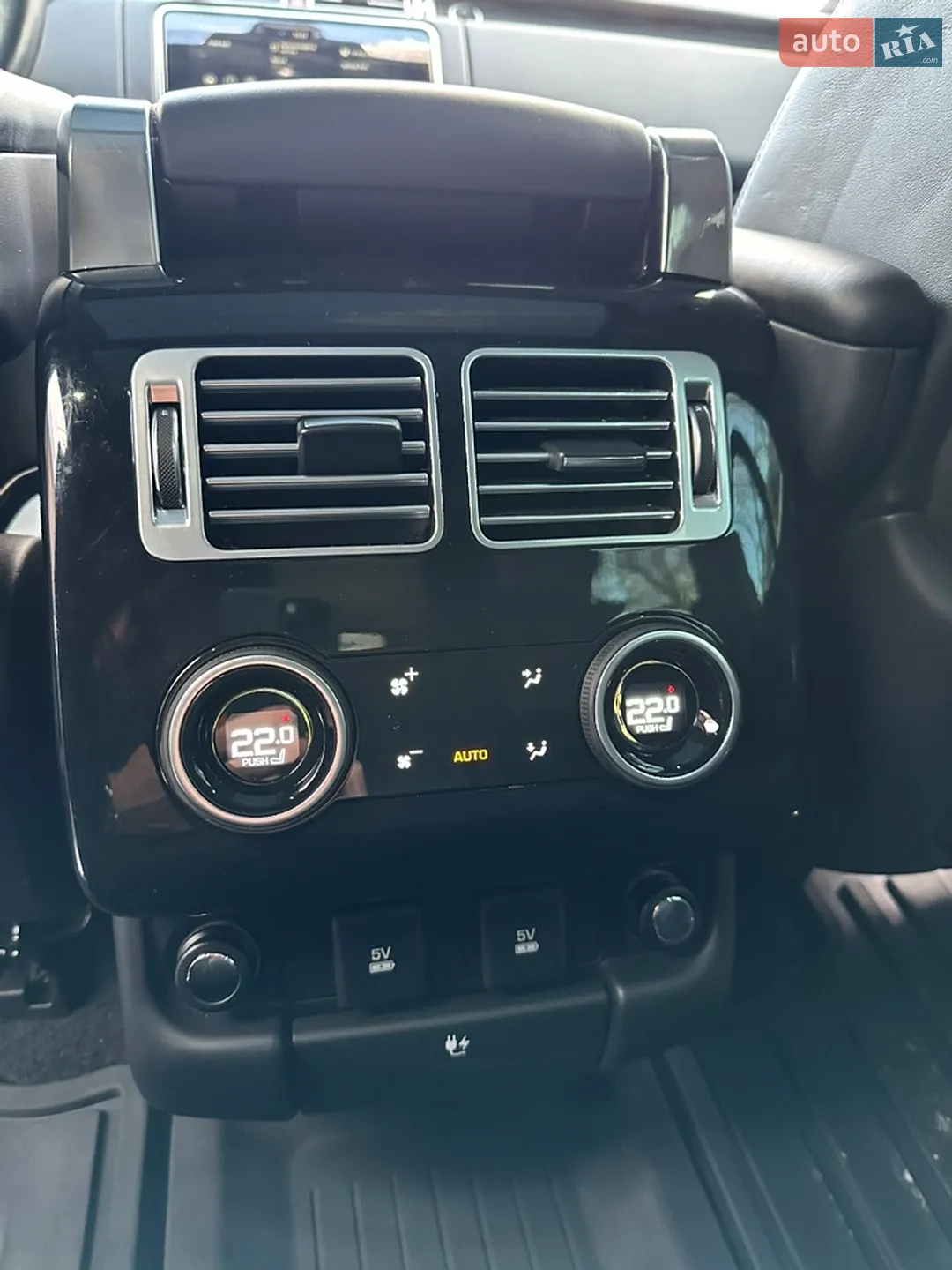 2020 Land Rover Range Rover - мініатюра 15