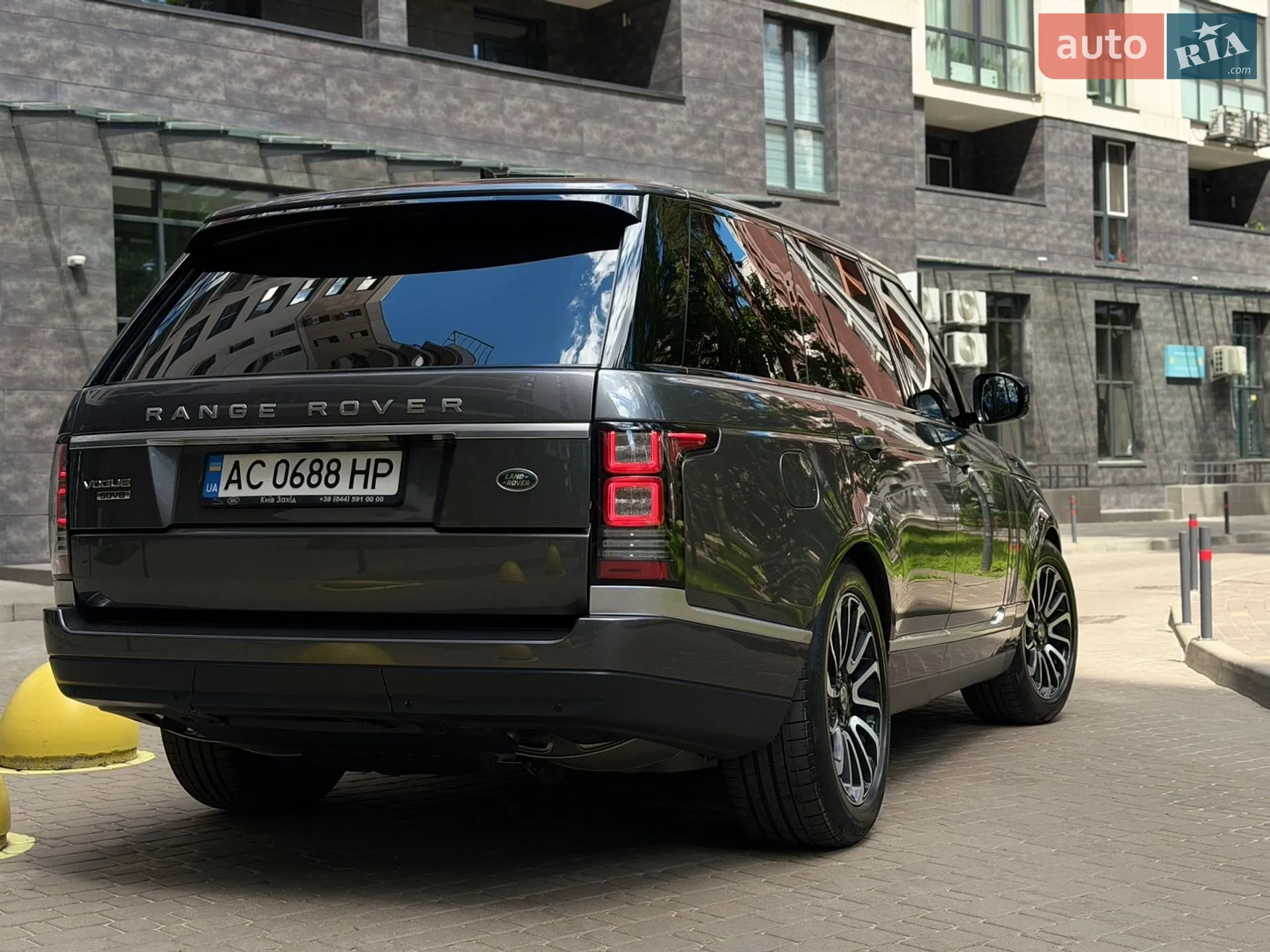 2015 Land Rover Range Rover - мініатюра 21