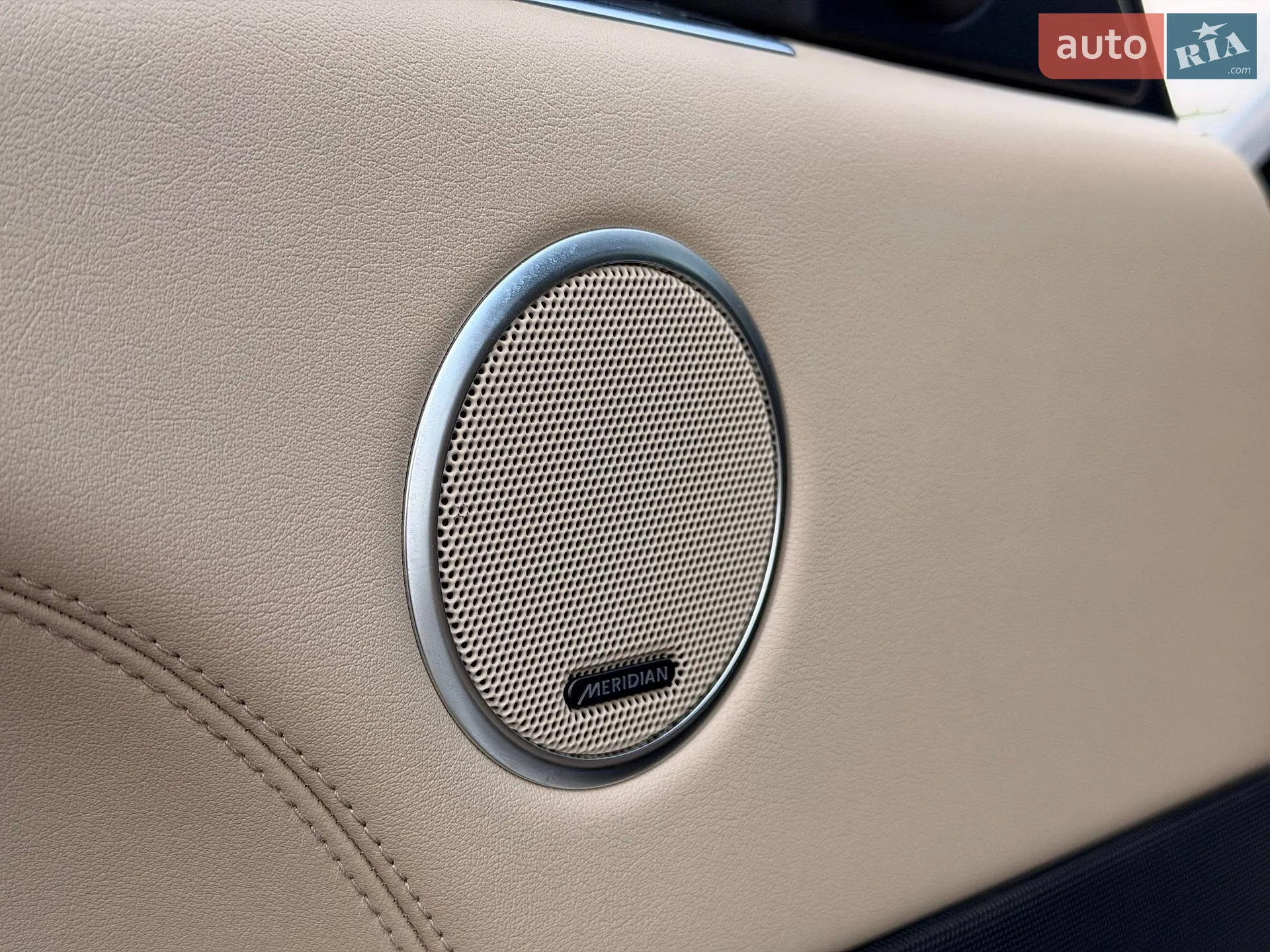 2016 Land Rover Range Rover - мініатюра 30
