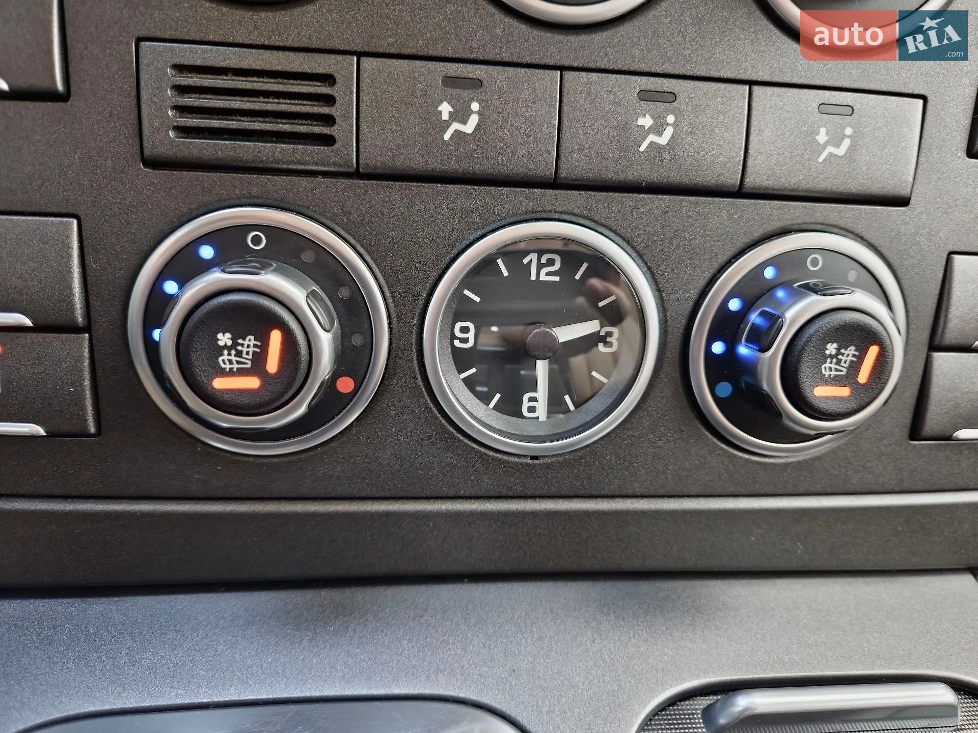 2011 Land Rover Range Rover - мініатюра 8