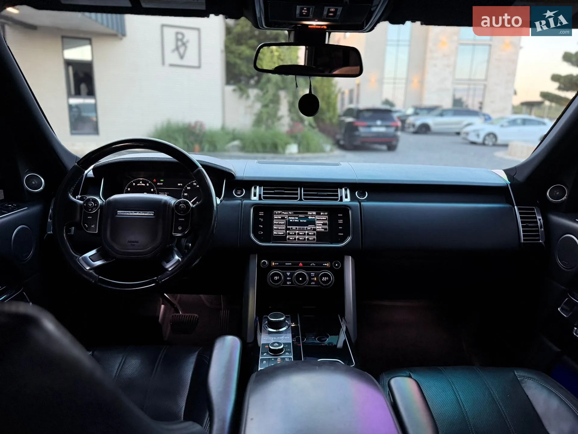 2014 Land Rover Range Rover - мініатюра 27