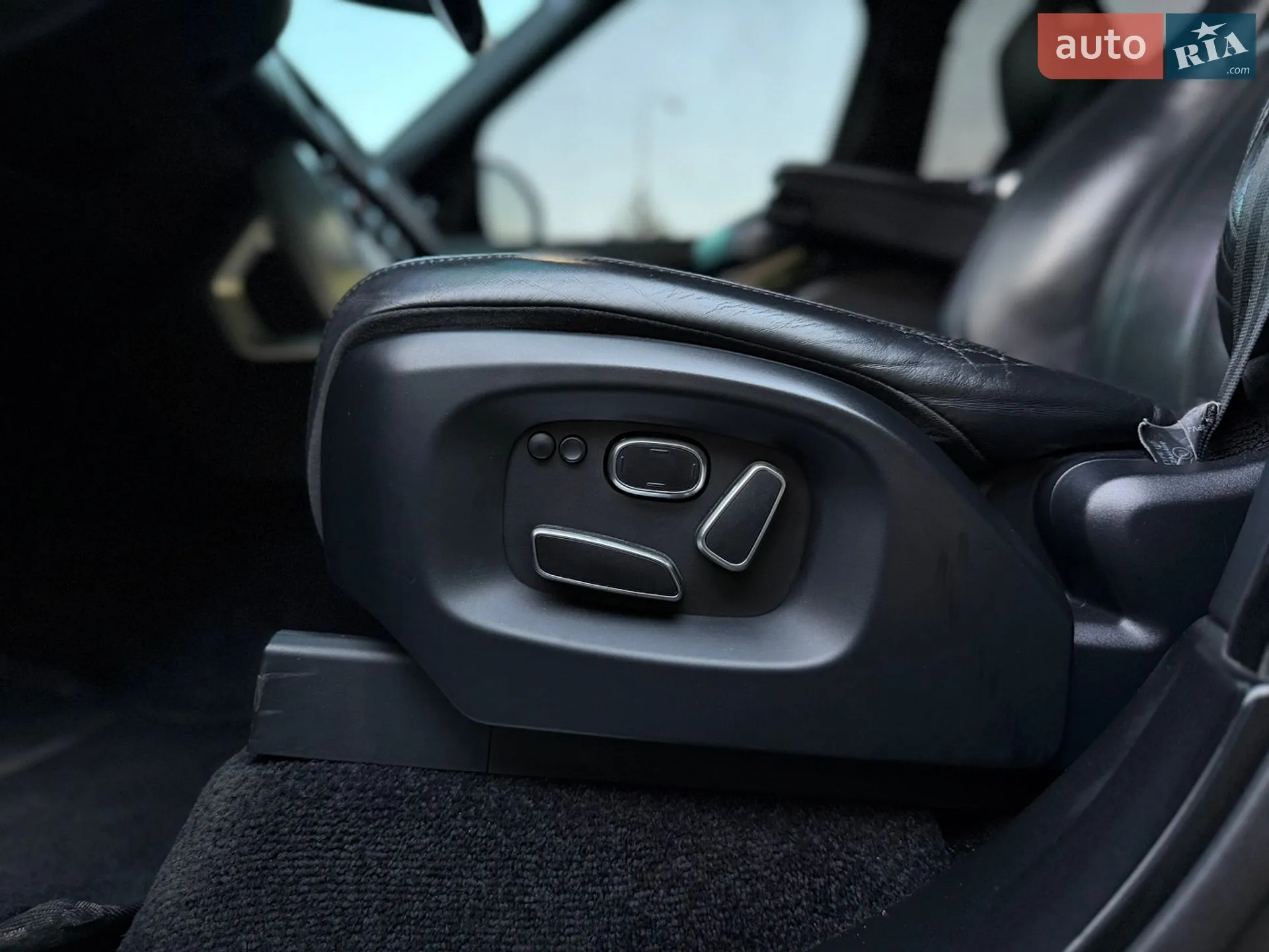 2014 Land Rover Range Rover - мініатюра 30