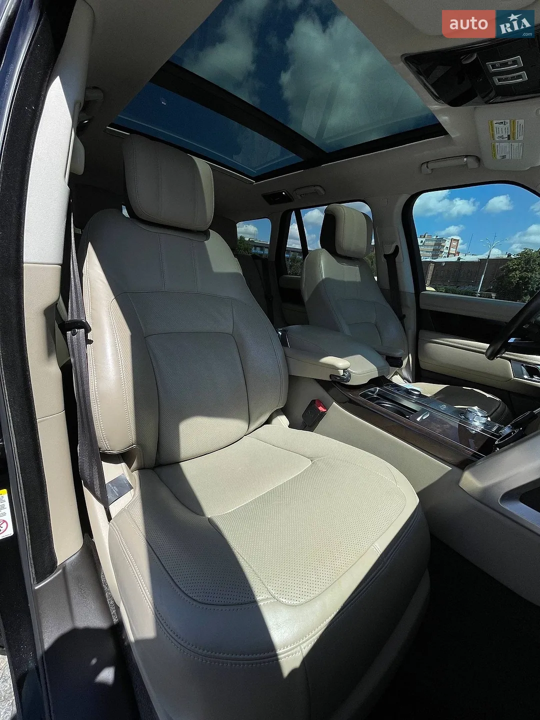 2020 Land Rover Range Rover - мініатюра 27