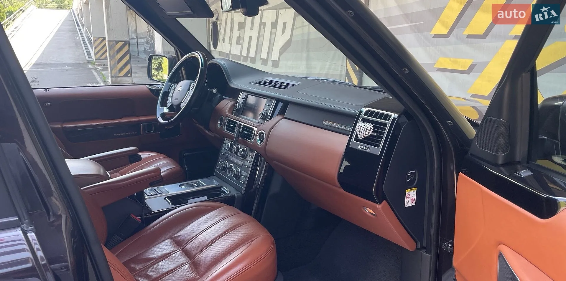 2012 Land Rover Range Rover - мініатюра 17