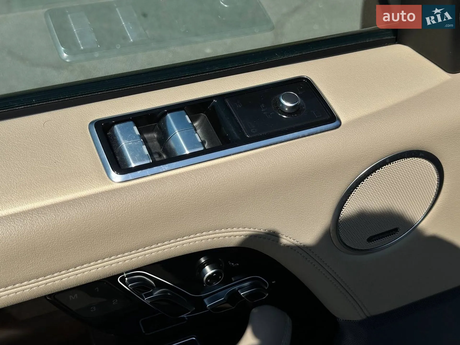 2019 Land Rover Range Rover - мініатюра 14