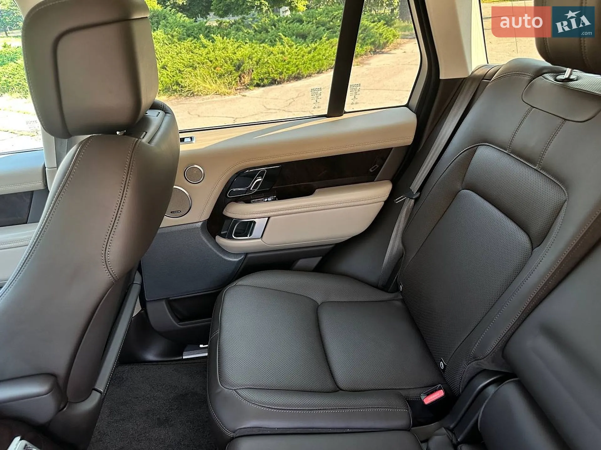 2019 Land Rover Range Rover - мініатюра 22