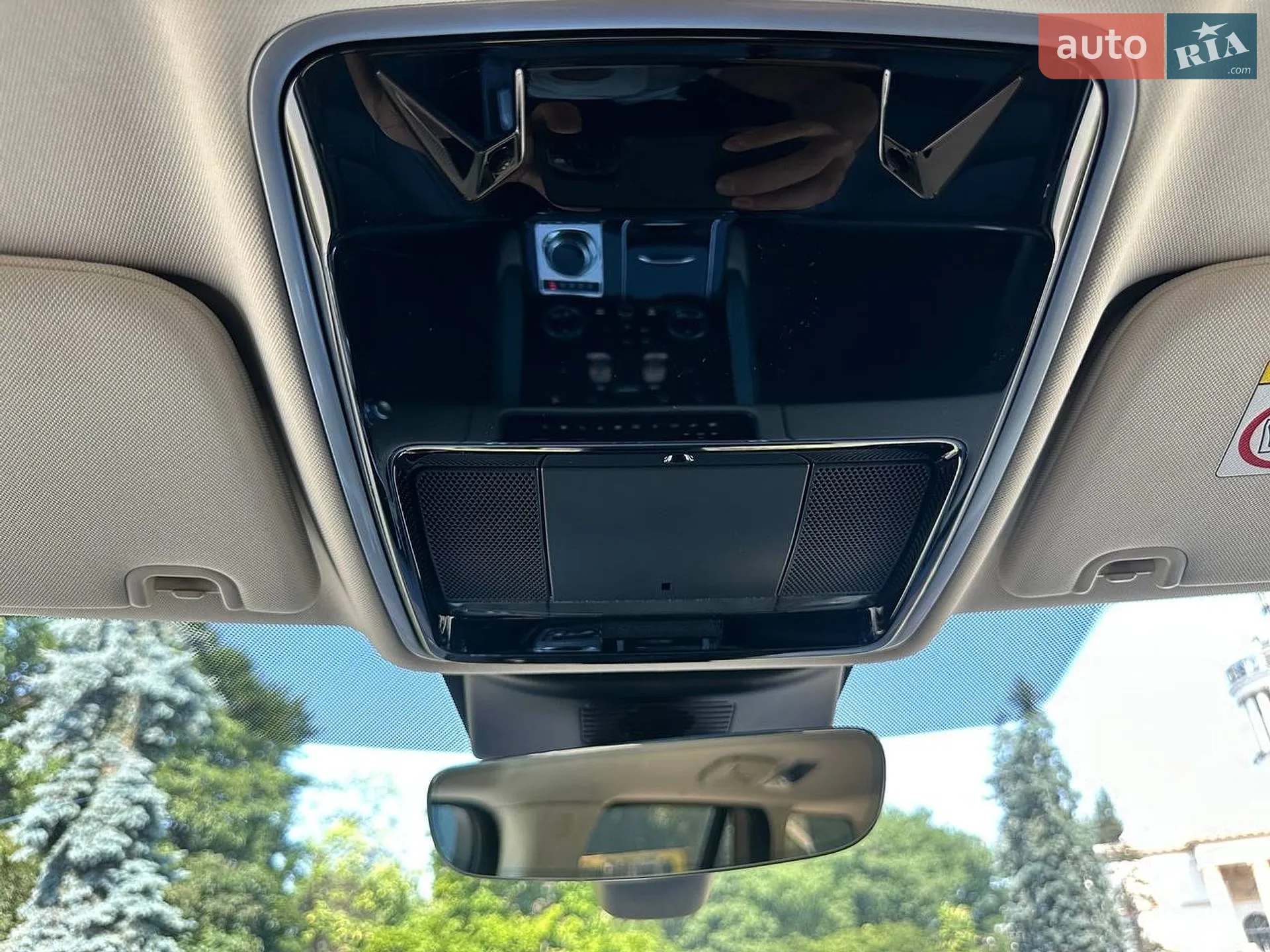 2019 Land Rover Range Rover - мініатюра 28