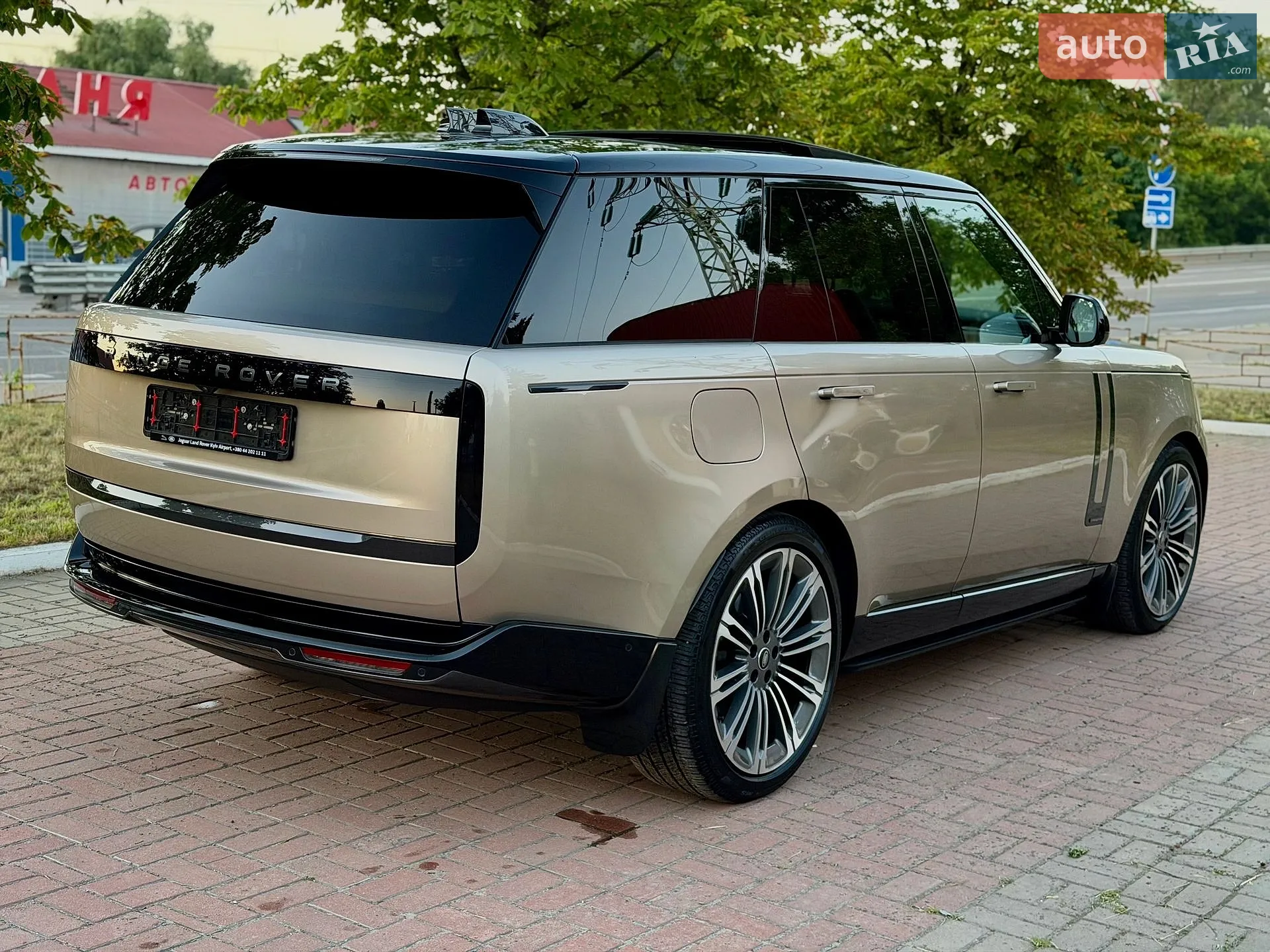 2025 Land Rover Range Rover - мініатюра 5