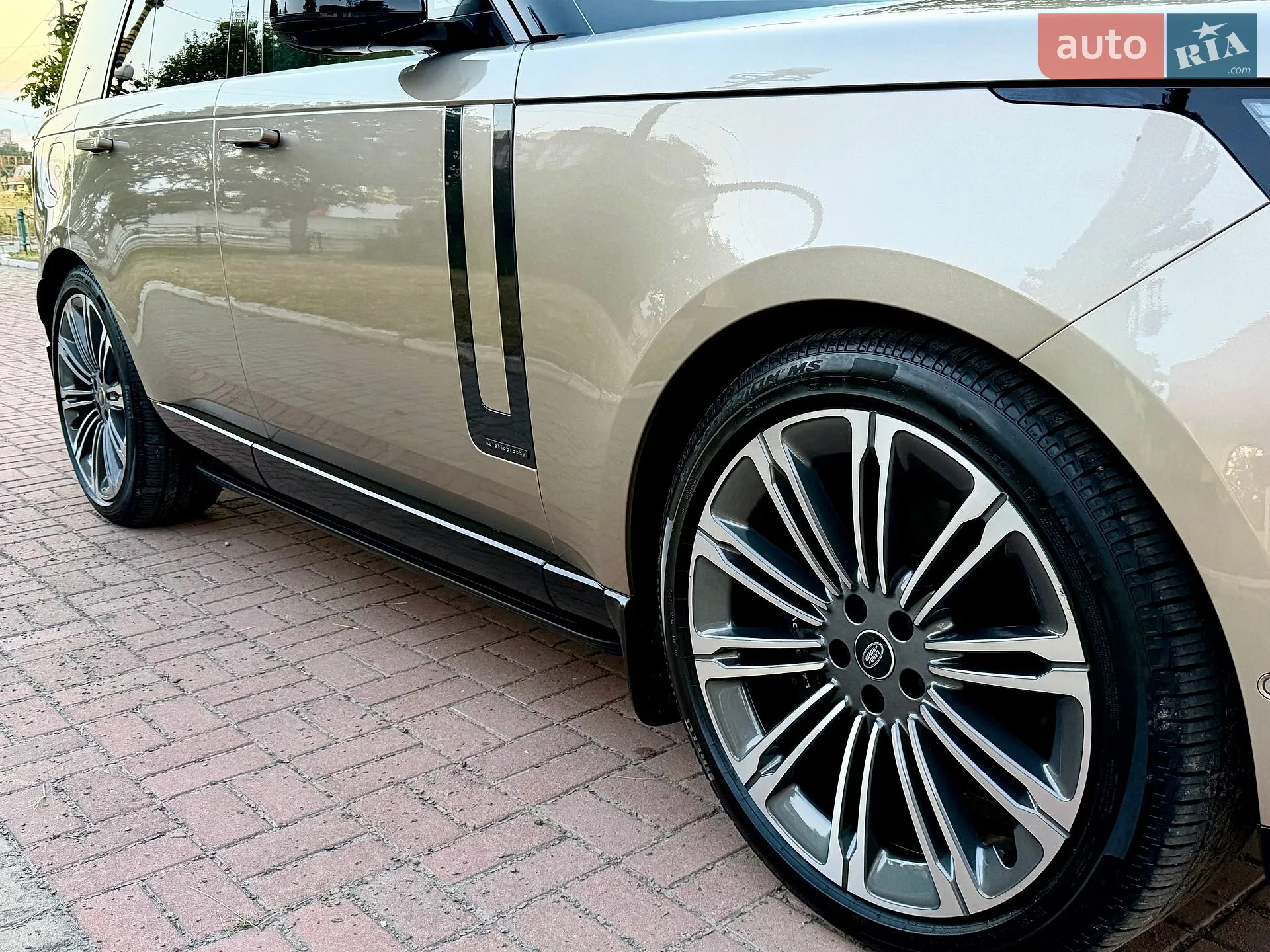 2025 Land Rover Range Rover - мініатюра 38