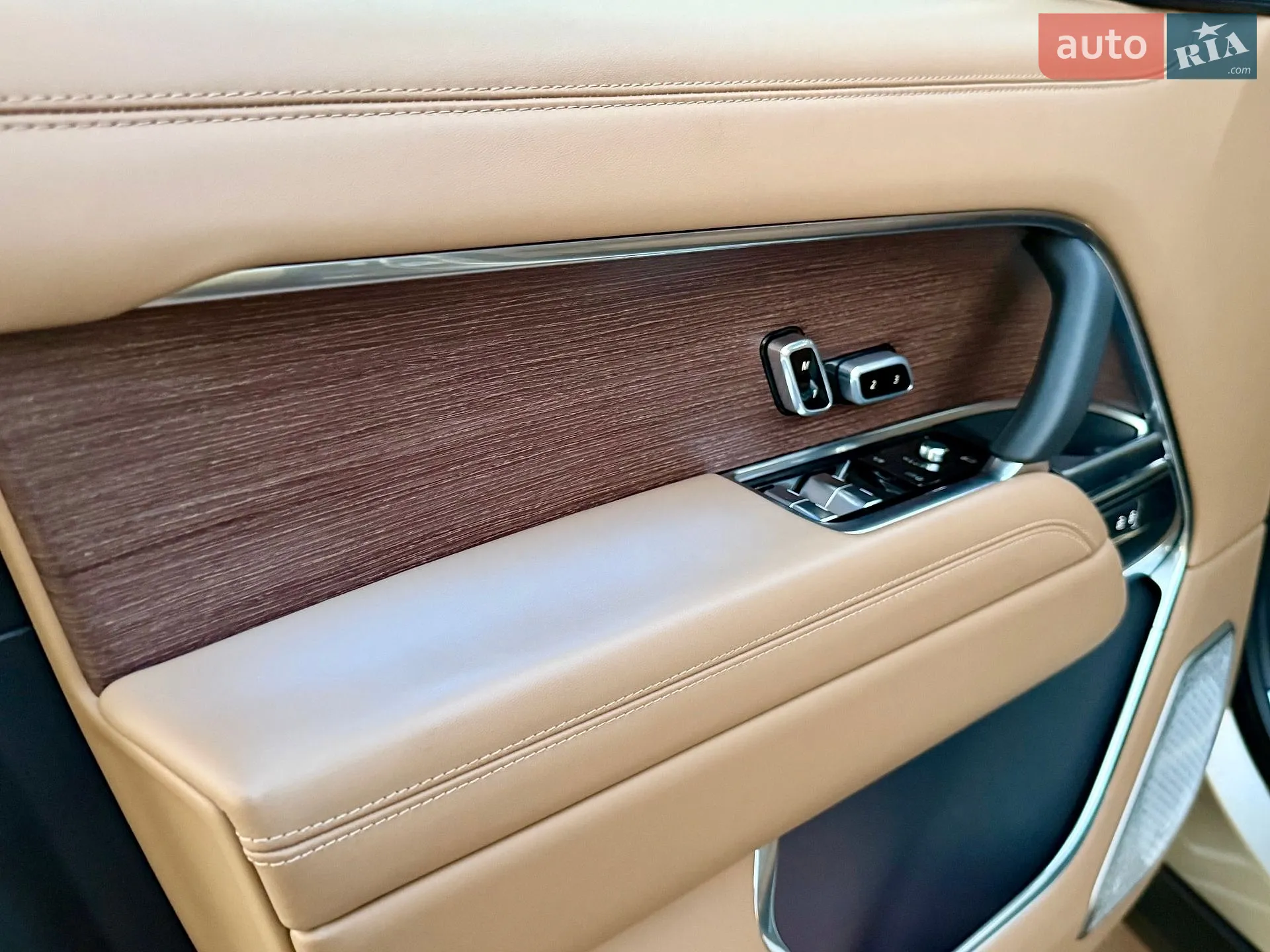 2025 Land Rover Range Rover - мініатюра 62