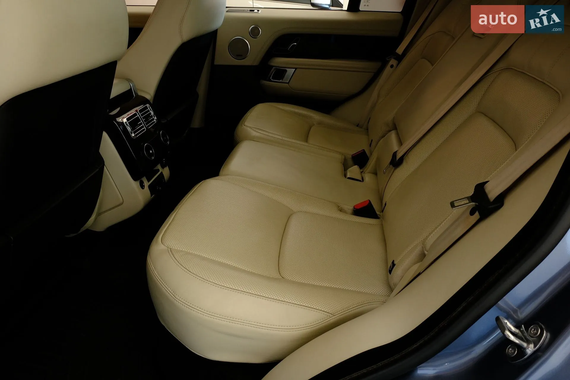 2019 Land Rover Range Rover - мініатюра 30