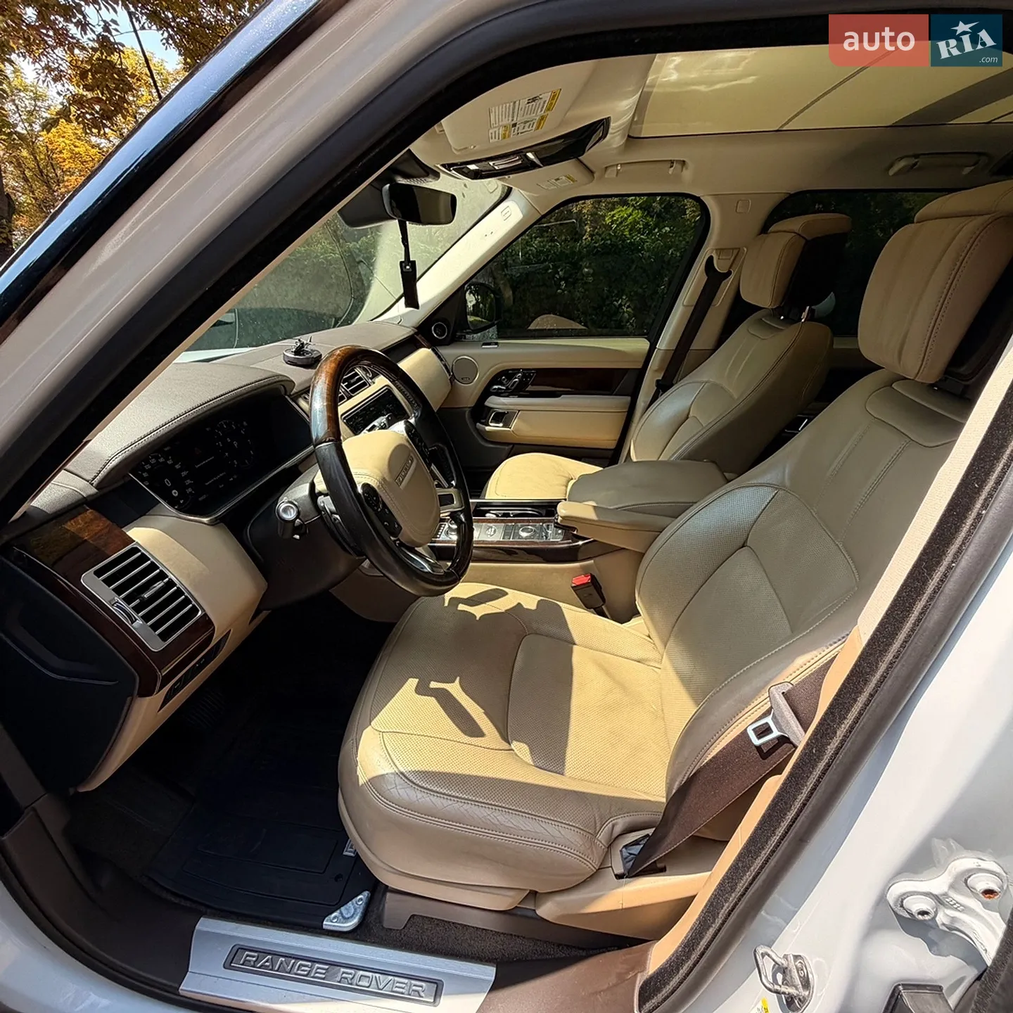 2018 Land Rover Range Rover - мініатюра 19