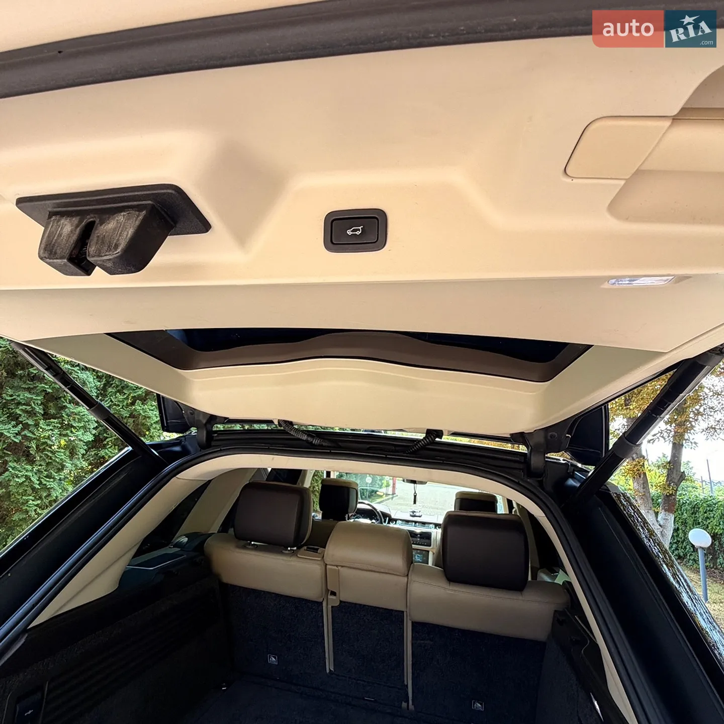 2018 Land Rover Range Rover - мініатюра 38