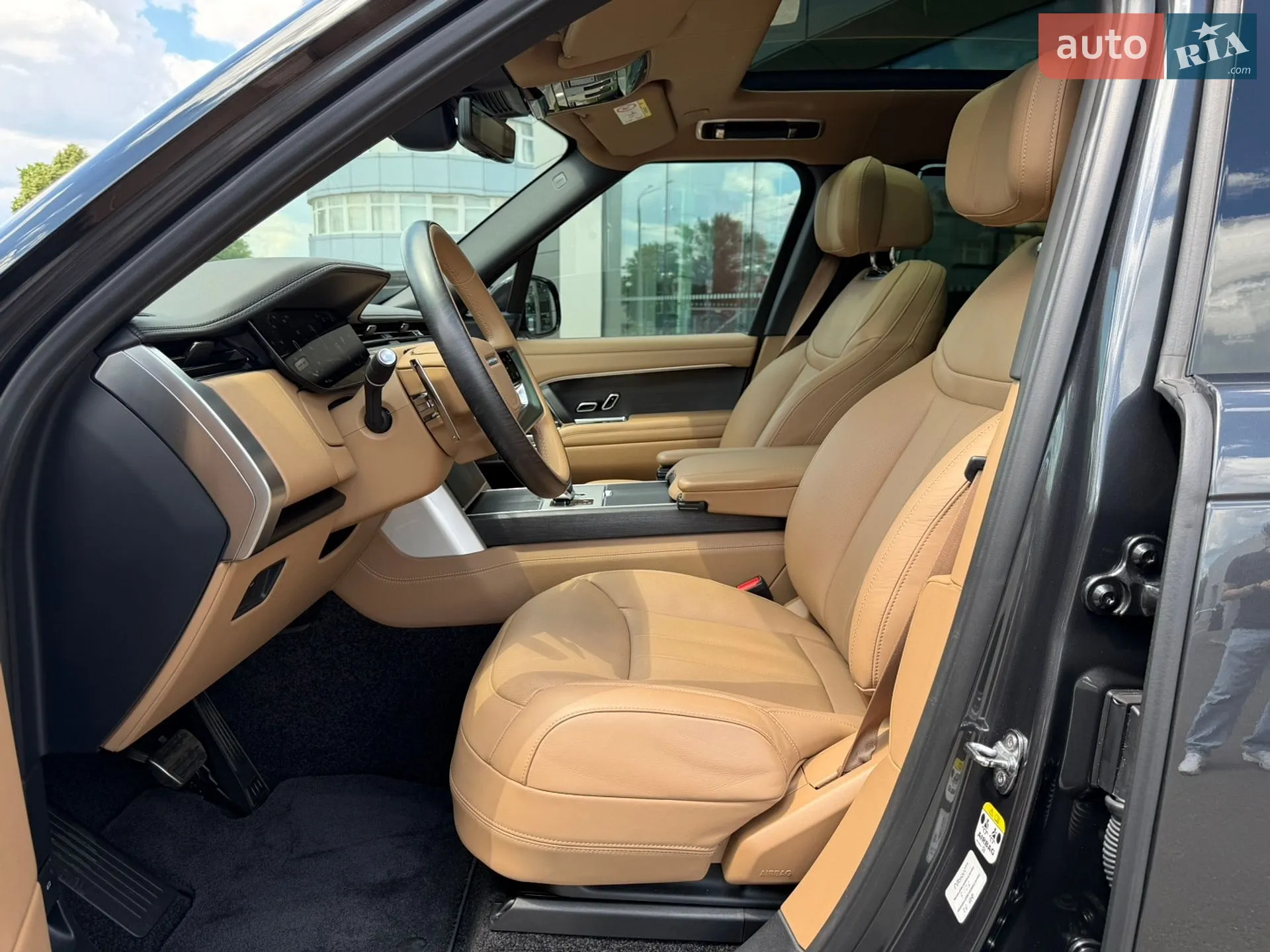 2025 Land Rover Range Rover - мініатюра 17