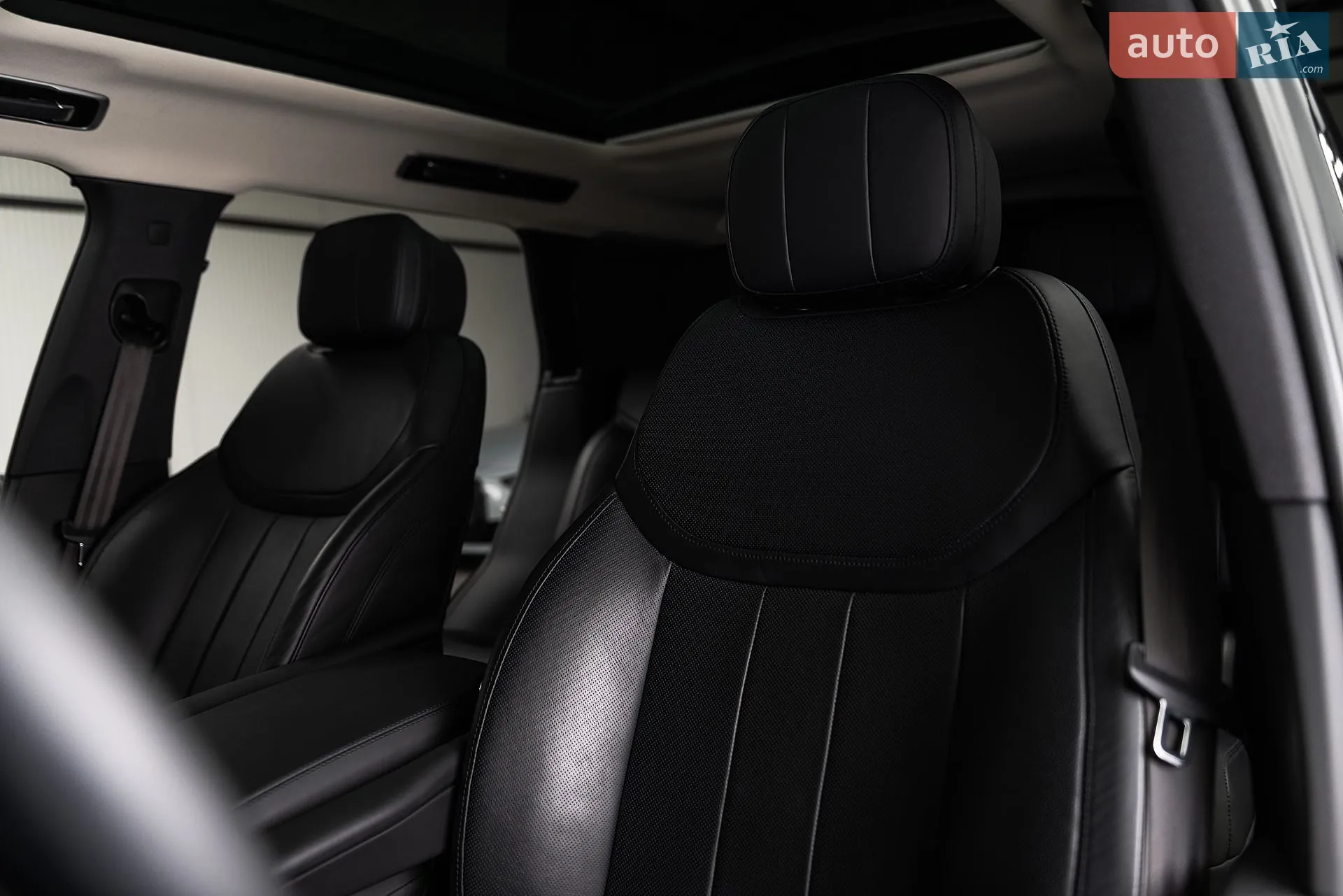 2022 Land Rover Range Rover - мініатюра 27
