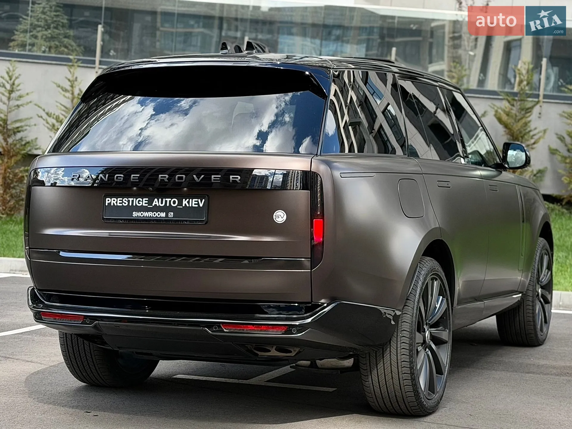 2023 Land Rover Range Rover - мініатюра 21