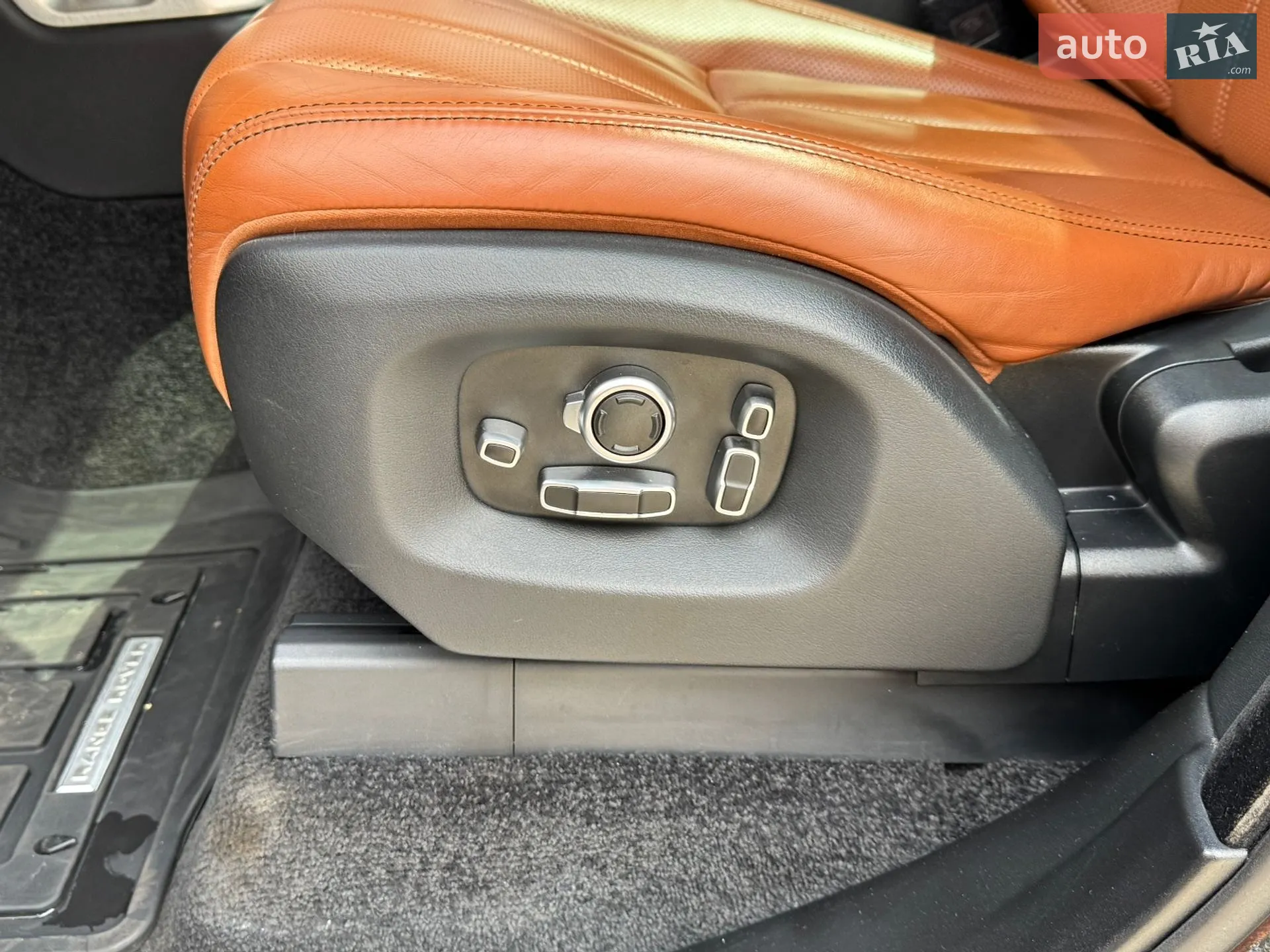 2016 Land Rover Range Rover - мініатюра 18