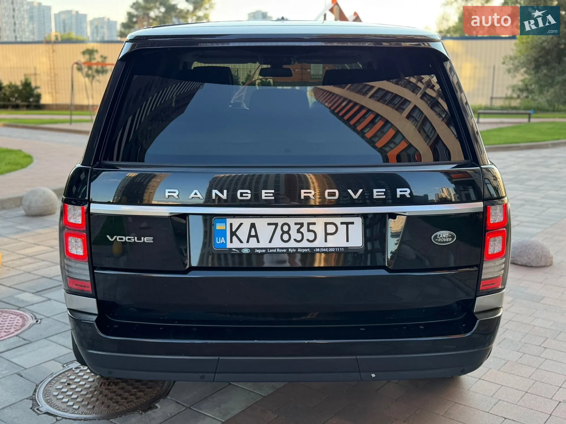 2016 Land Rover Range Rover - мініатюра 11
