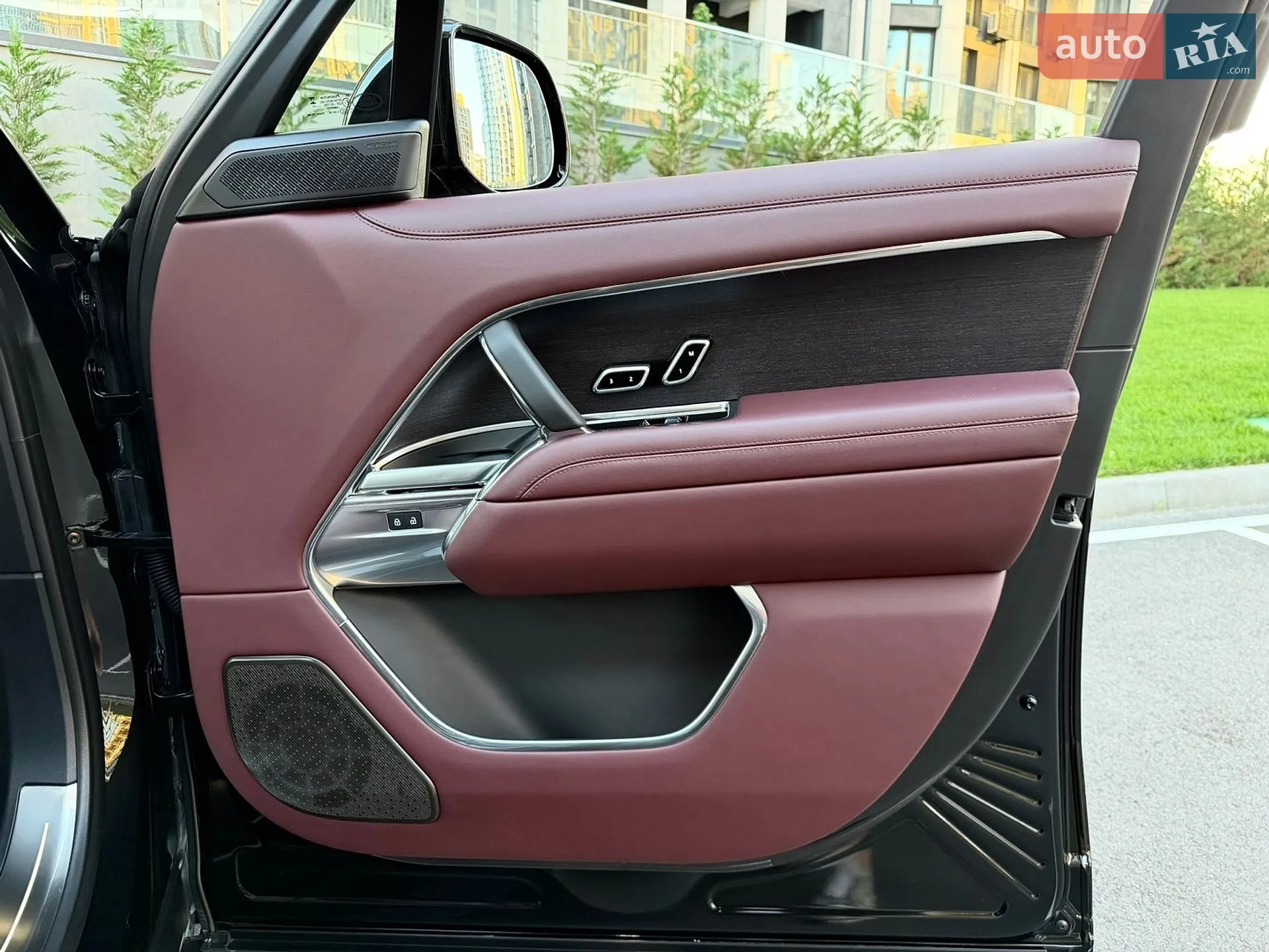 2024 Land Rover Range Rover - мініатюра 52
