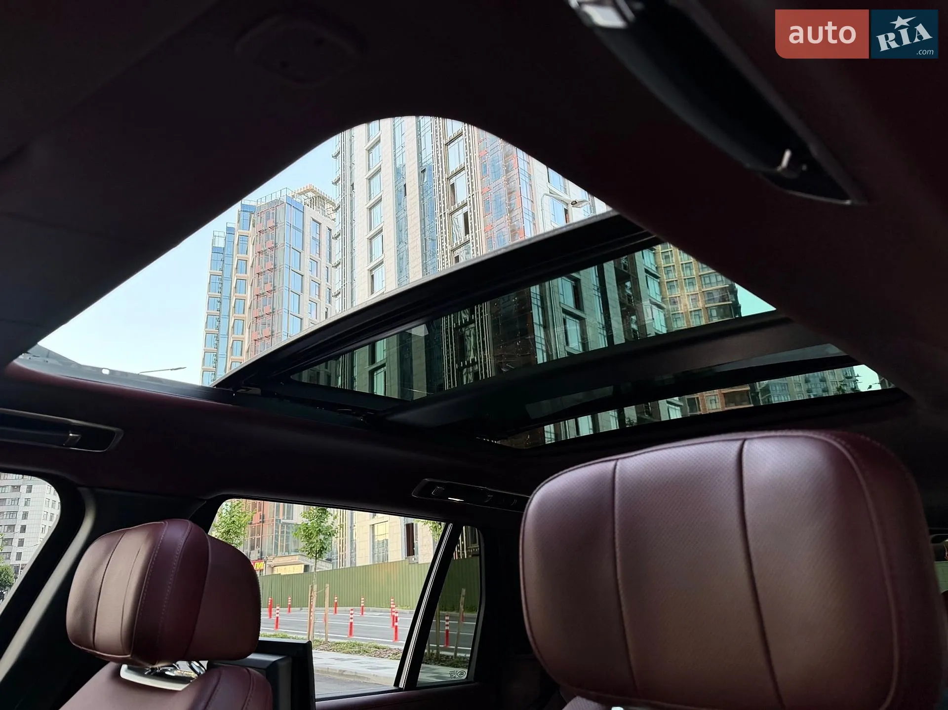 2024 Land Rover Range Rover - мініатюра 70