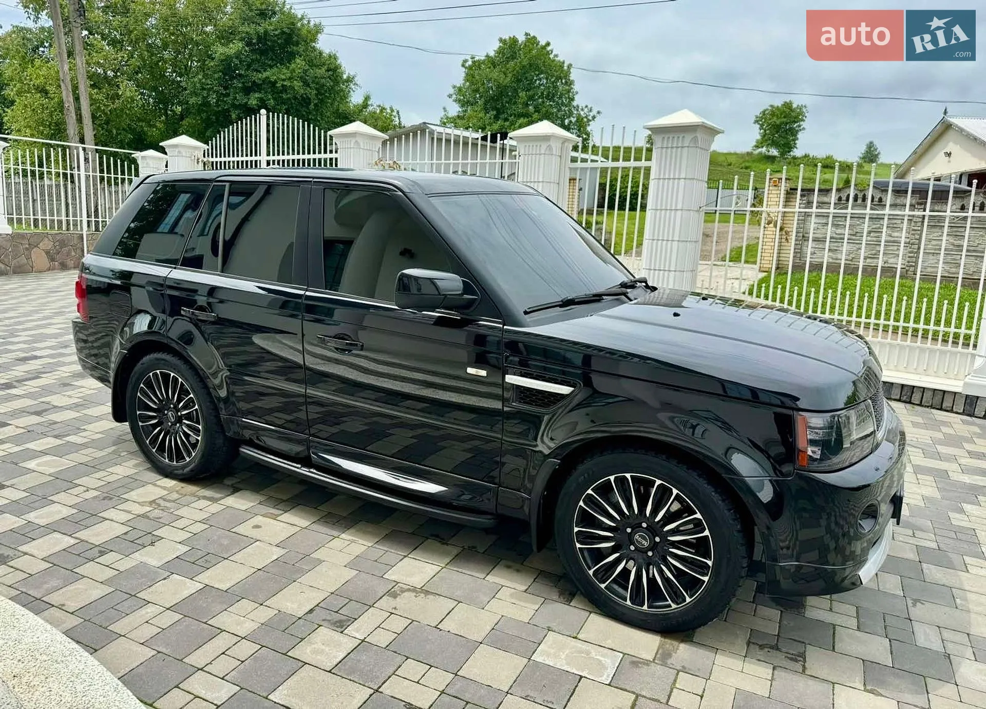 2011 Land Rover Range Rover Sport - мініатюра 13