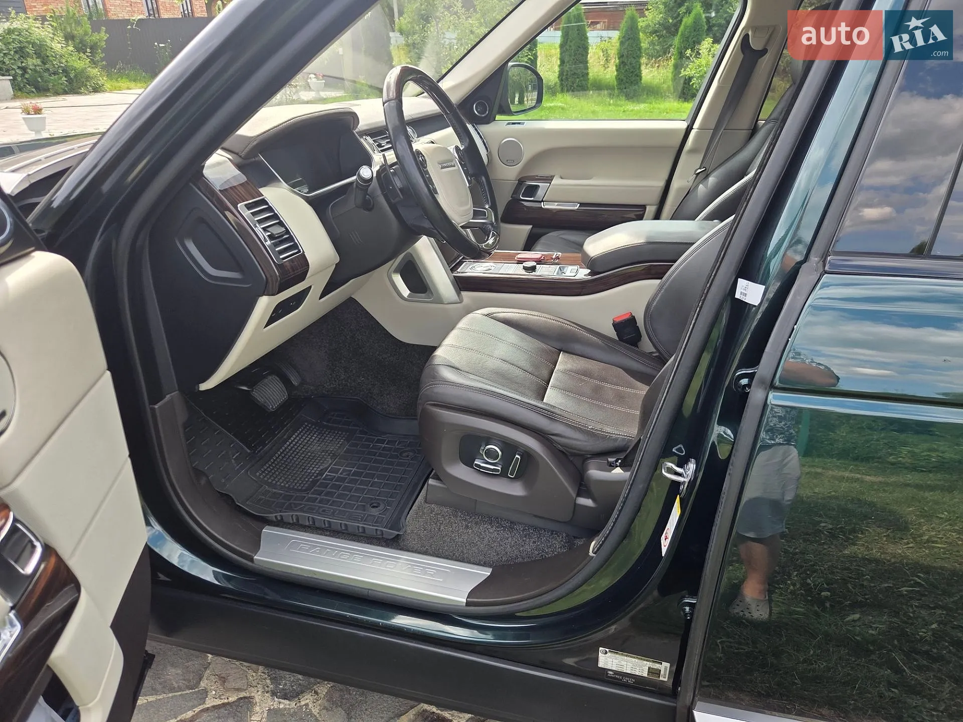 2017 Land Rover Range Rover - мініатюра 17