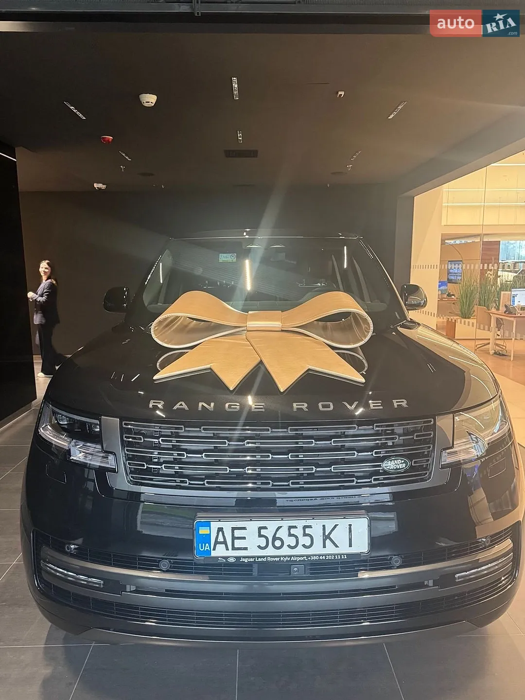 2026 Land Rover Range Rover - мініатюра 4