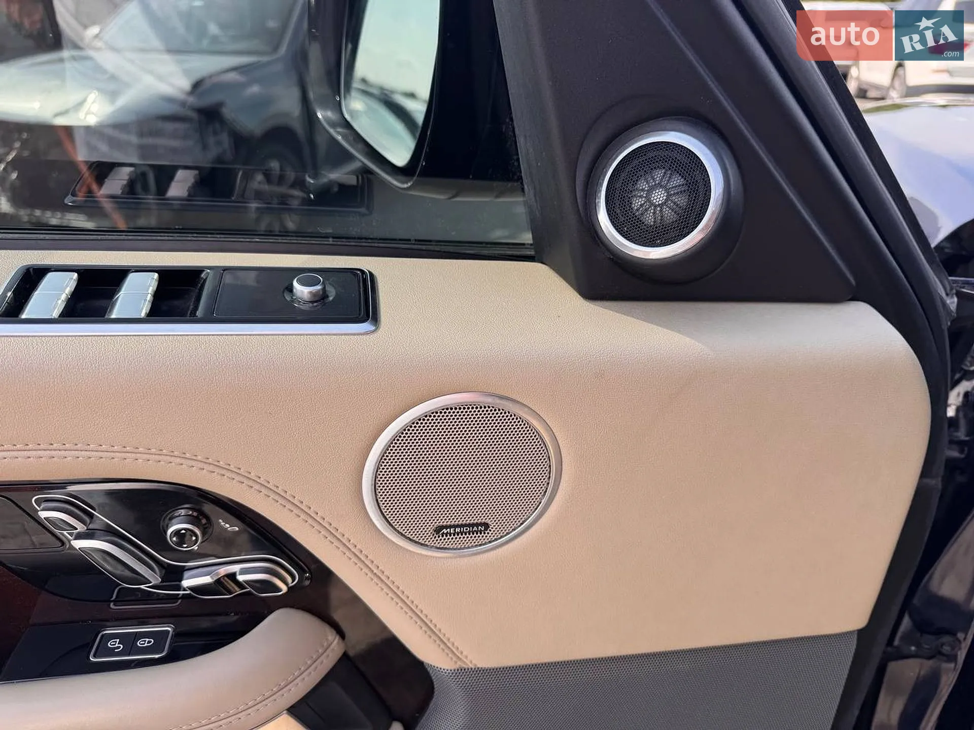 2019 Land Rover Range Rover - мініатюра 15
