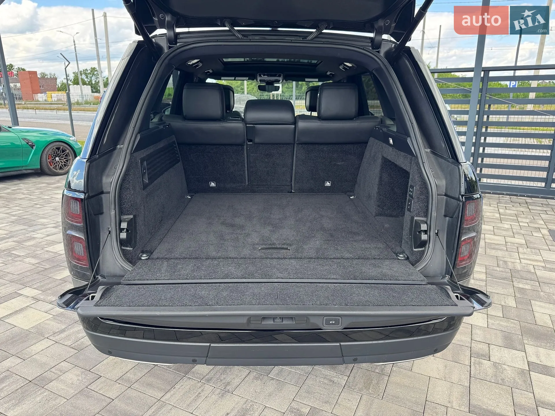 2018 Land Rover Range Rover - мініатюра 33