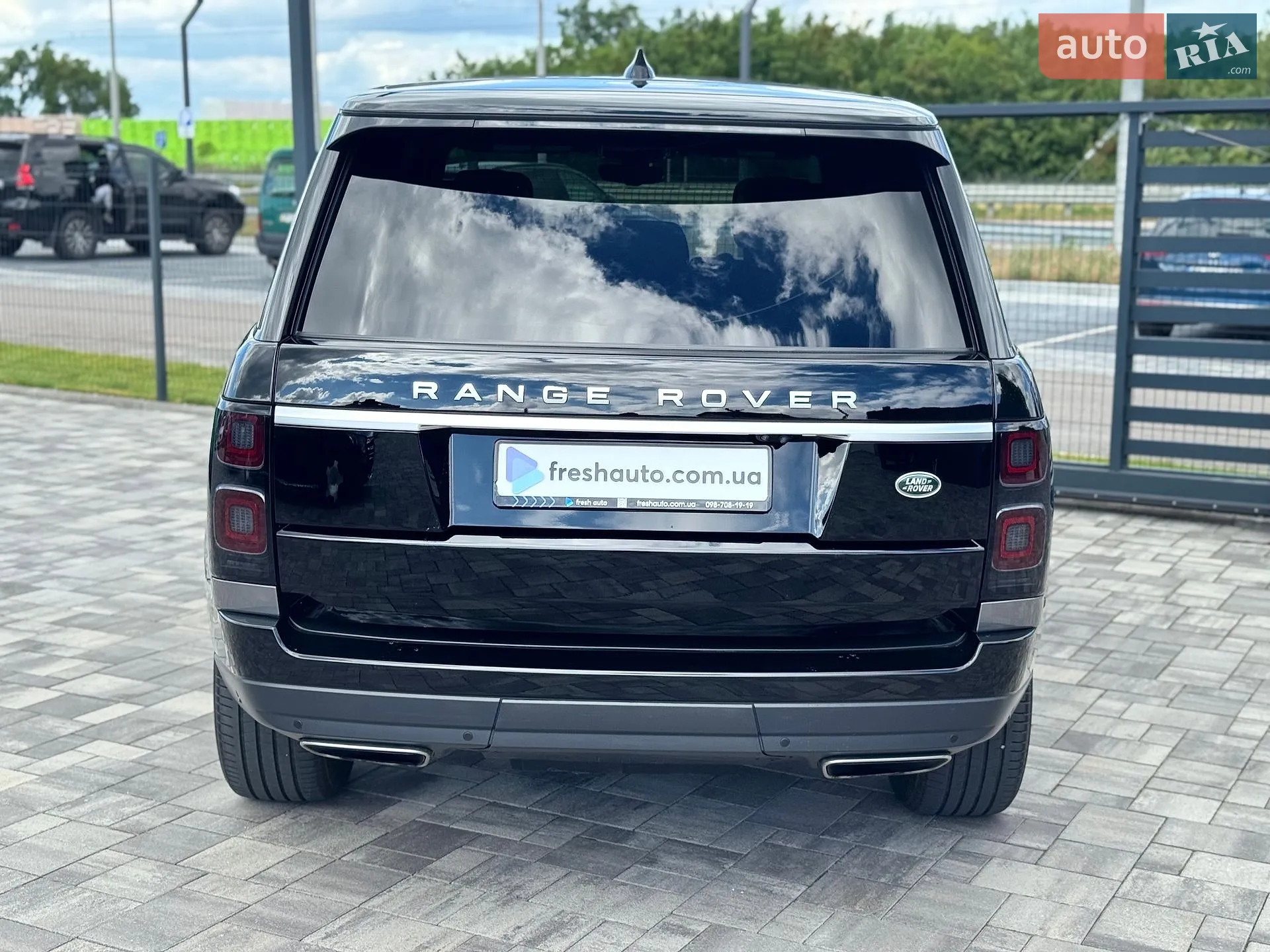 2018 Land Rover Range Rover - мініатюра 12