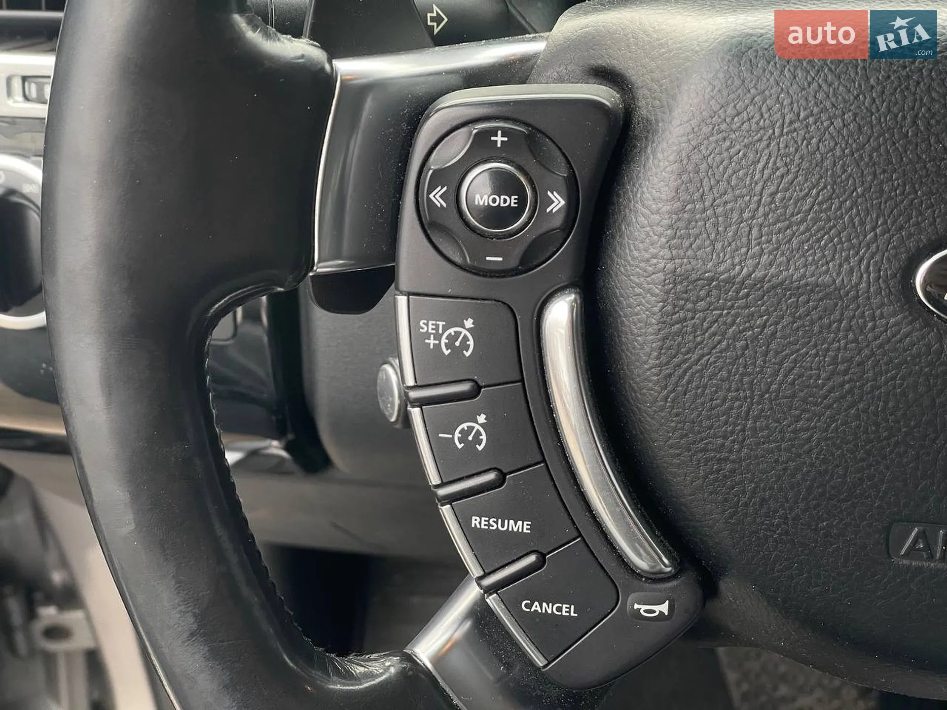 2012 Land Rover Range Rover - мініатюра 37