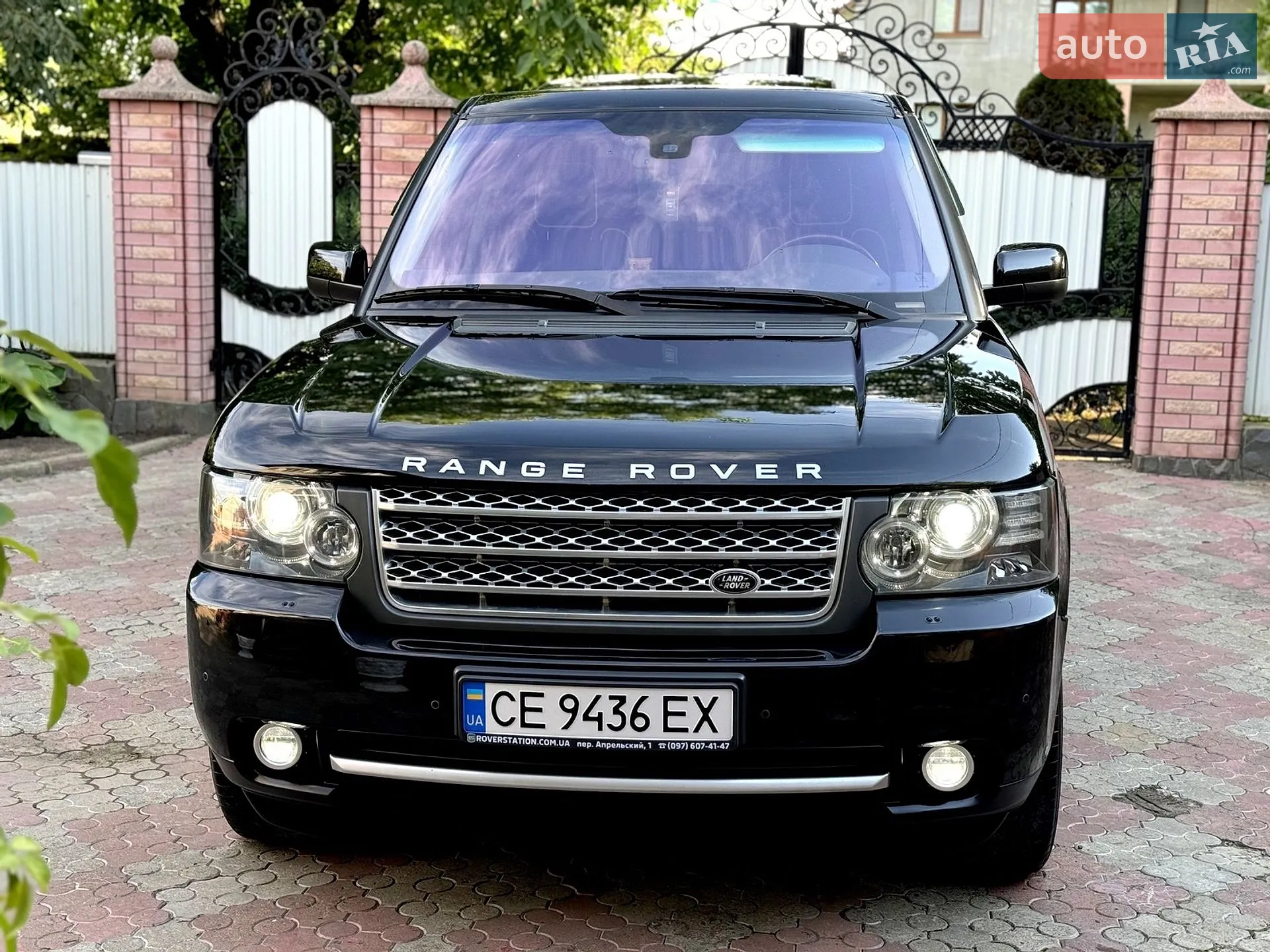 2010 Land Rover Range Rover - мініатюра 11