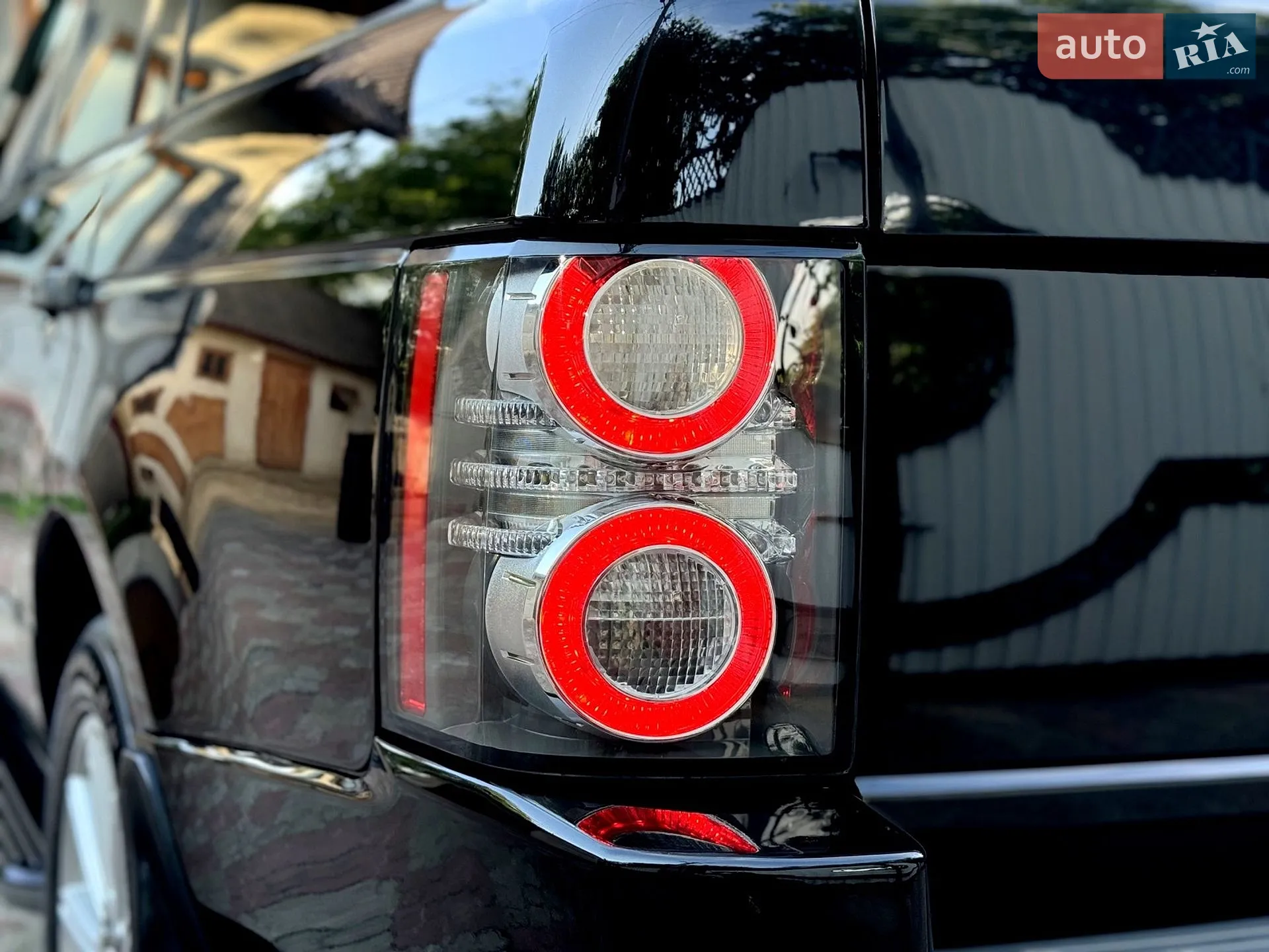 2010 Land Rover Range Rover - мініатюра 20